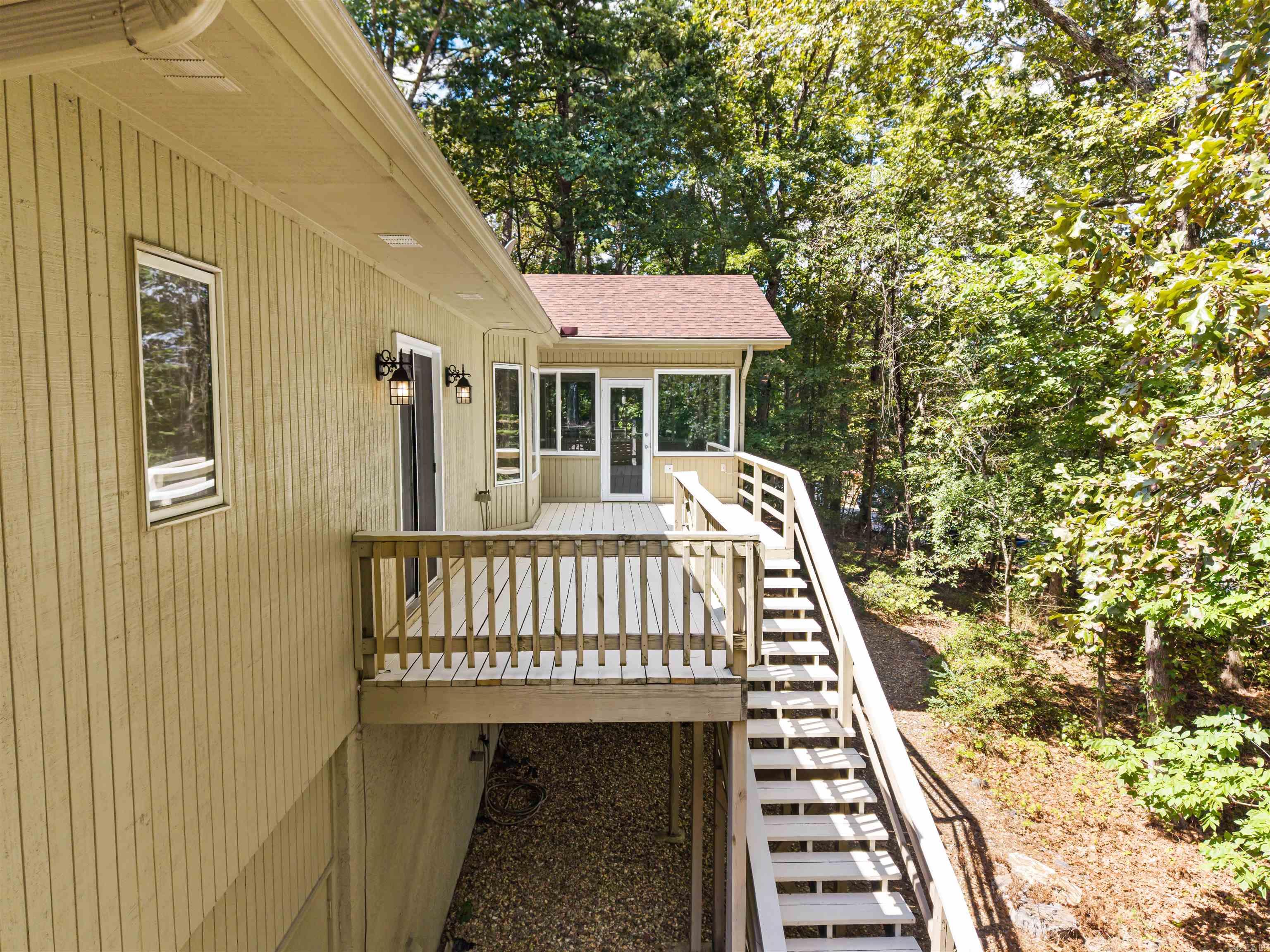 8 Lindsay Place Property Photo 14