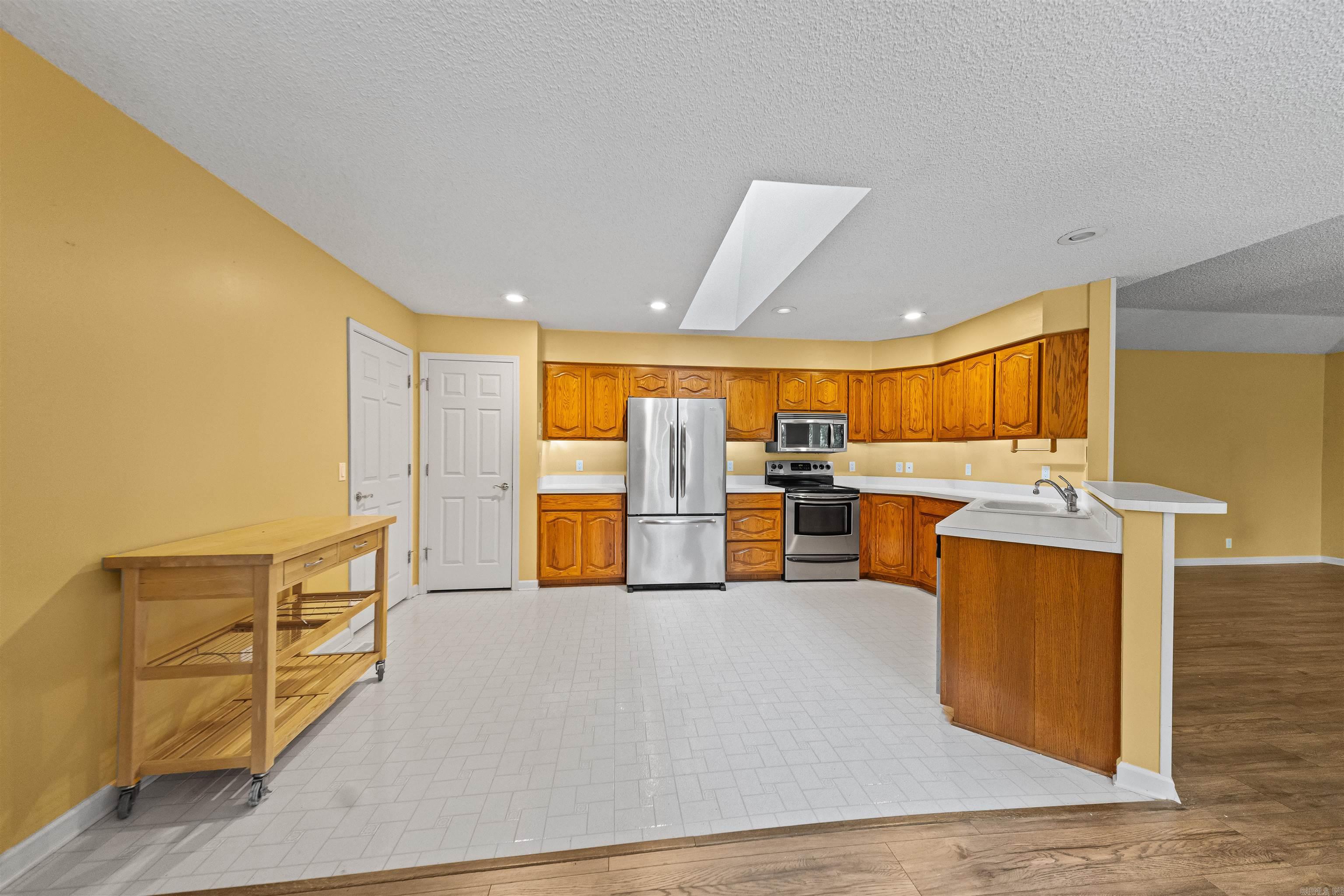 8 Lindsay Place Property Photo 16