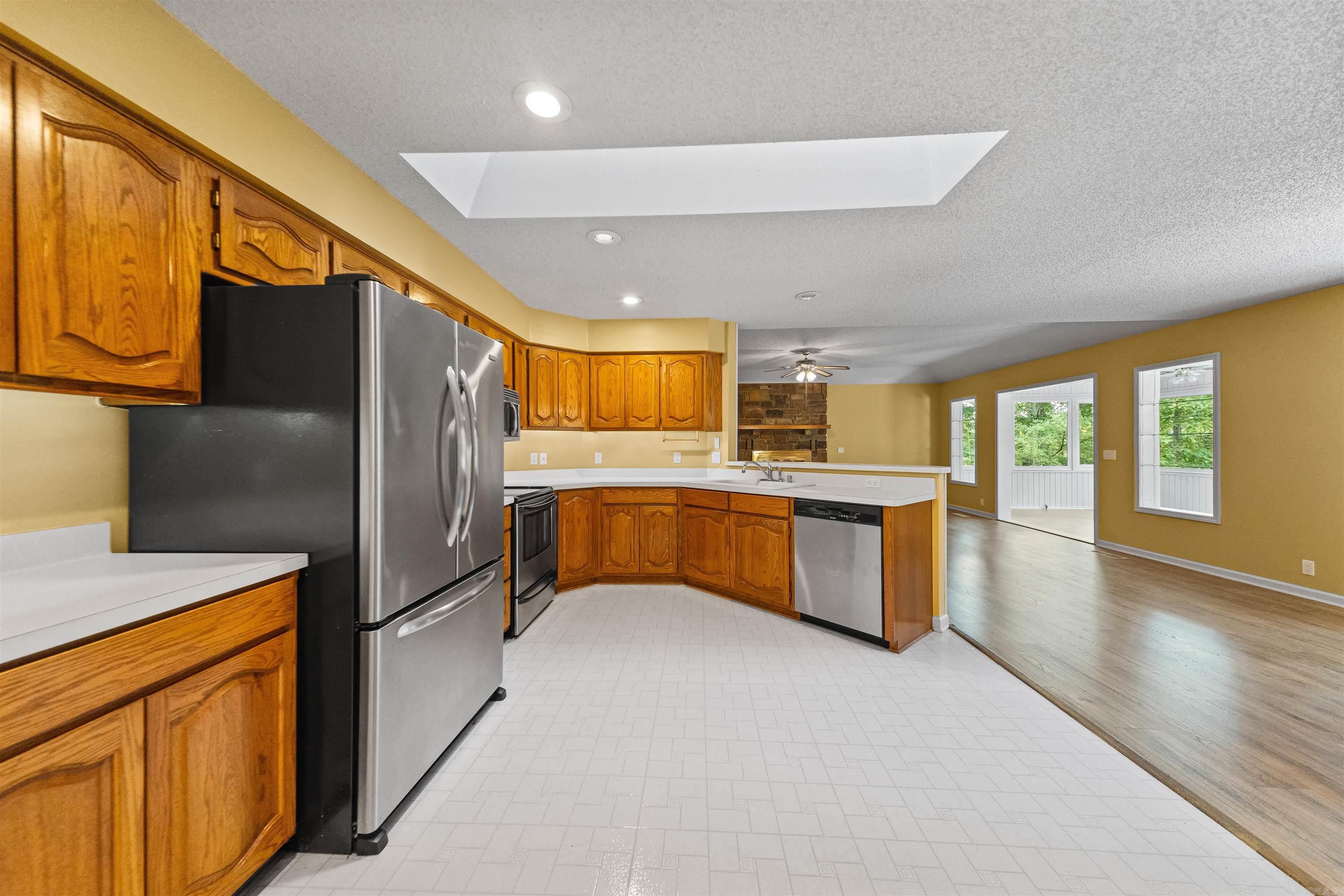 8 Lindsay Place Property Photo 24