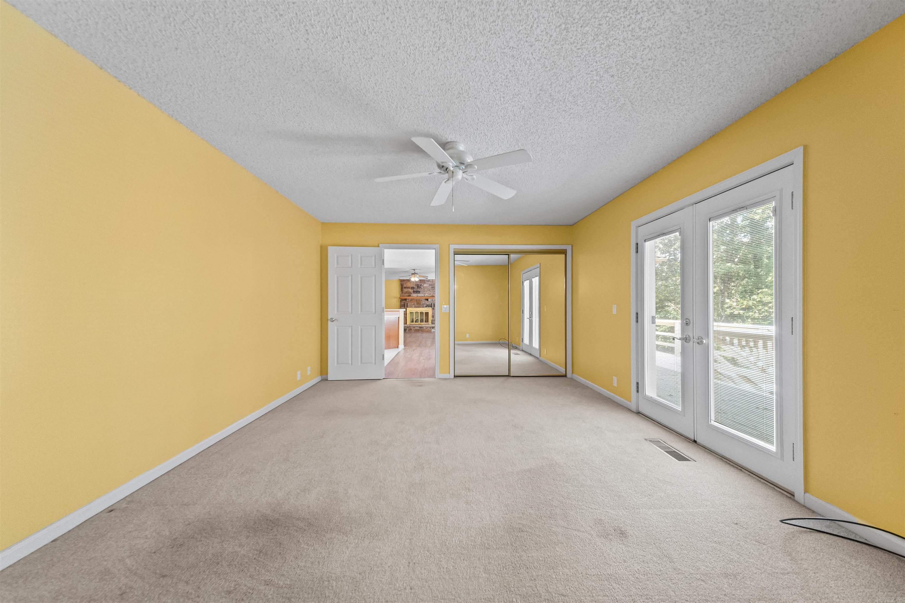 8 Lindsay Place Property Photo 28