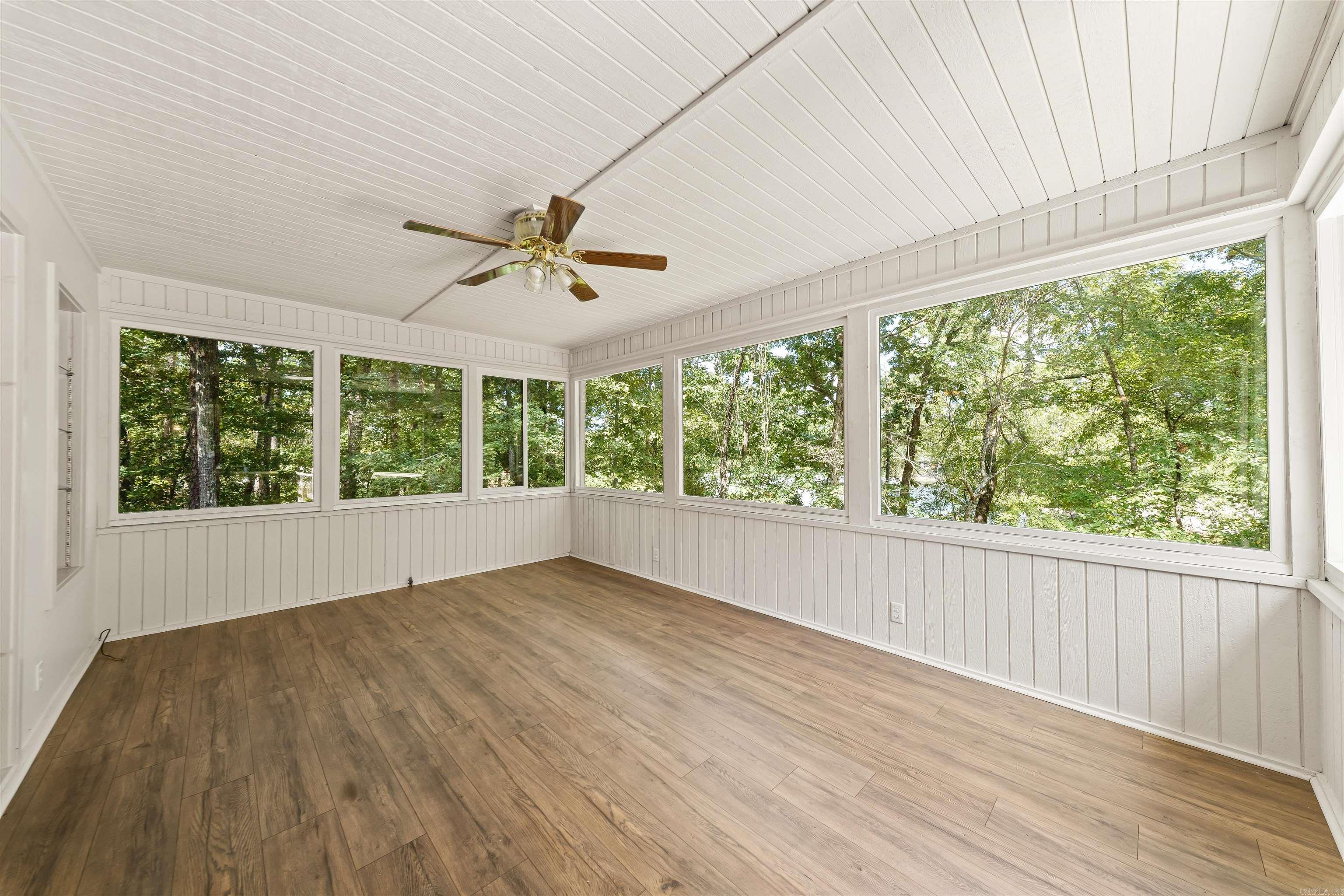 8 Lindsay Place Property Photo 34