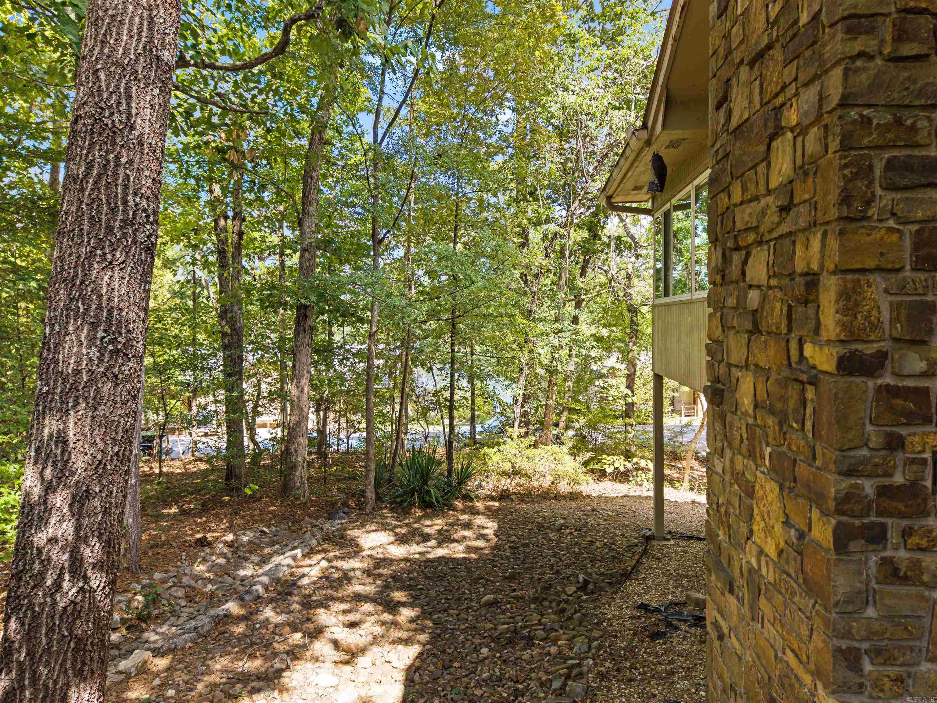 8 Lindsay Place Property Photo 39