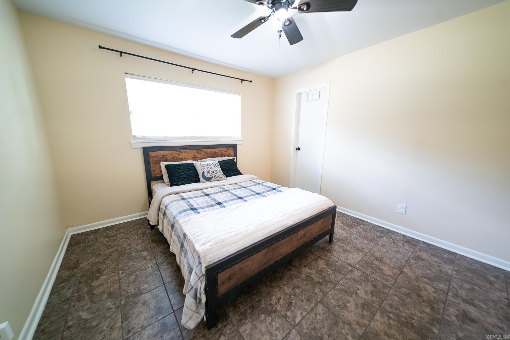 1020 Binns Drive Property Photo 10