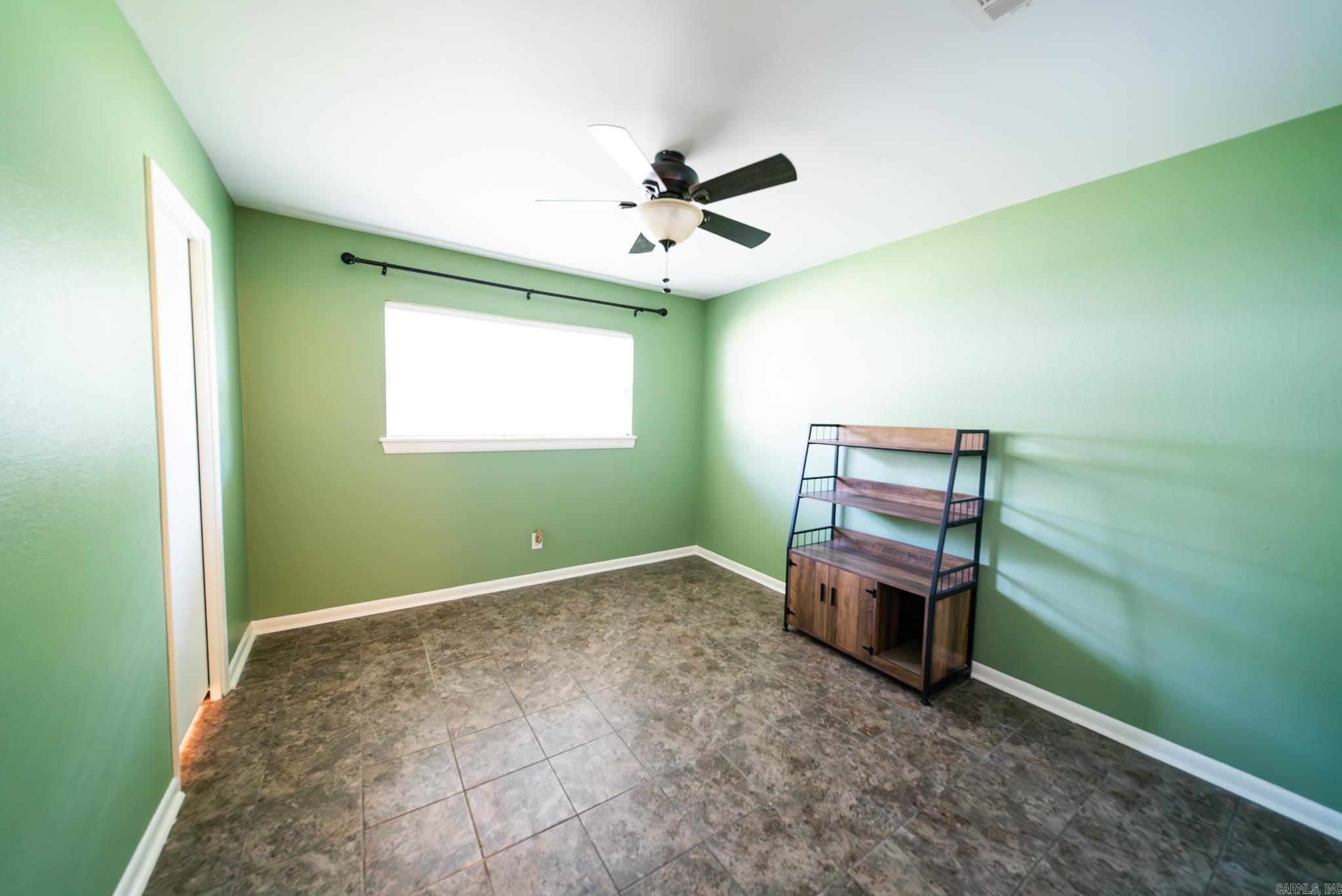 1020 Binns Drive Property Photo 19