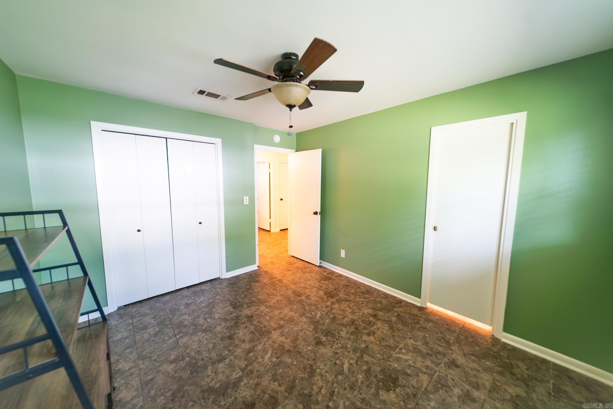 1020 Binns Drive Property Photo 20