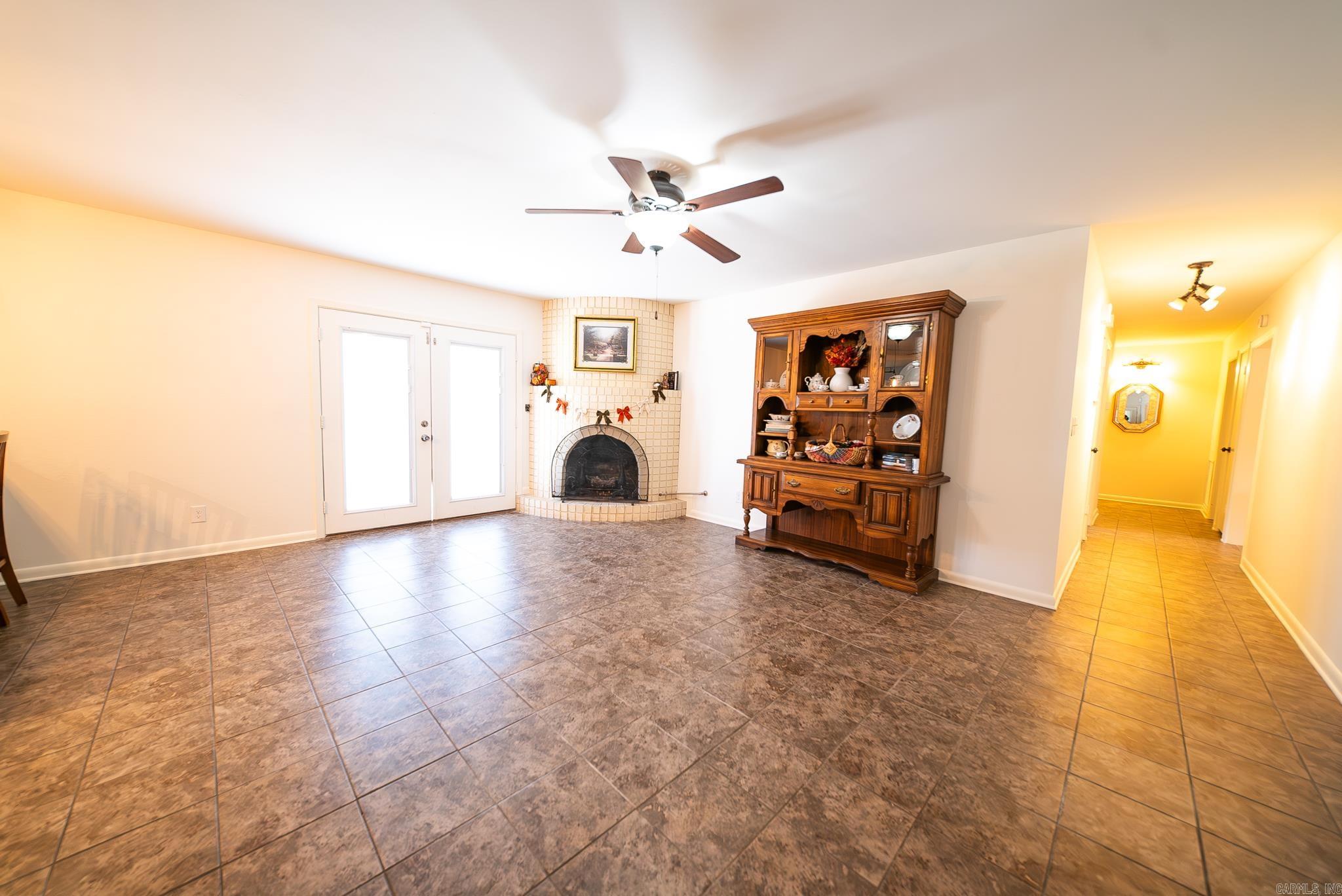 1020 Binns Drive Property Photo 23