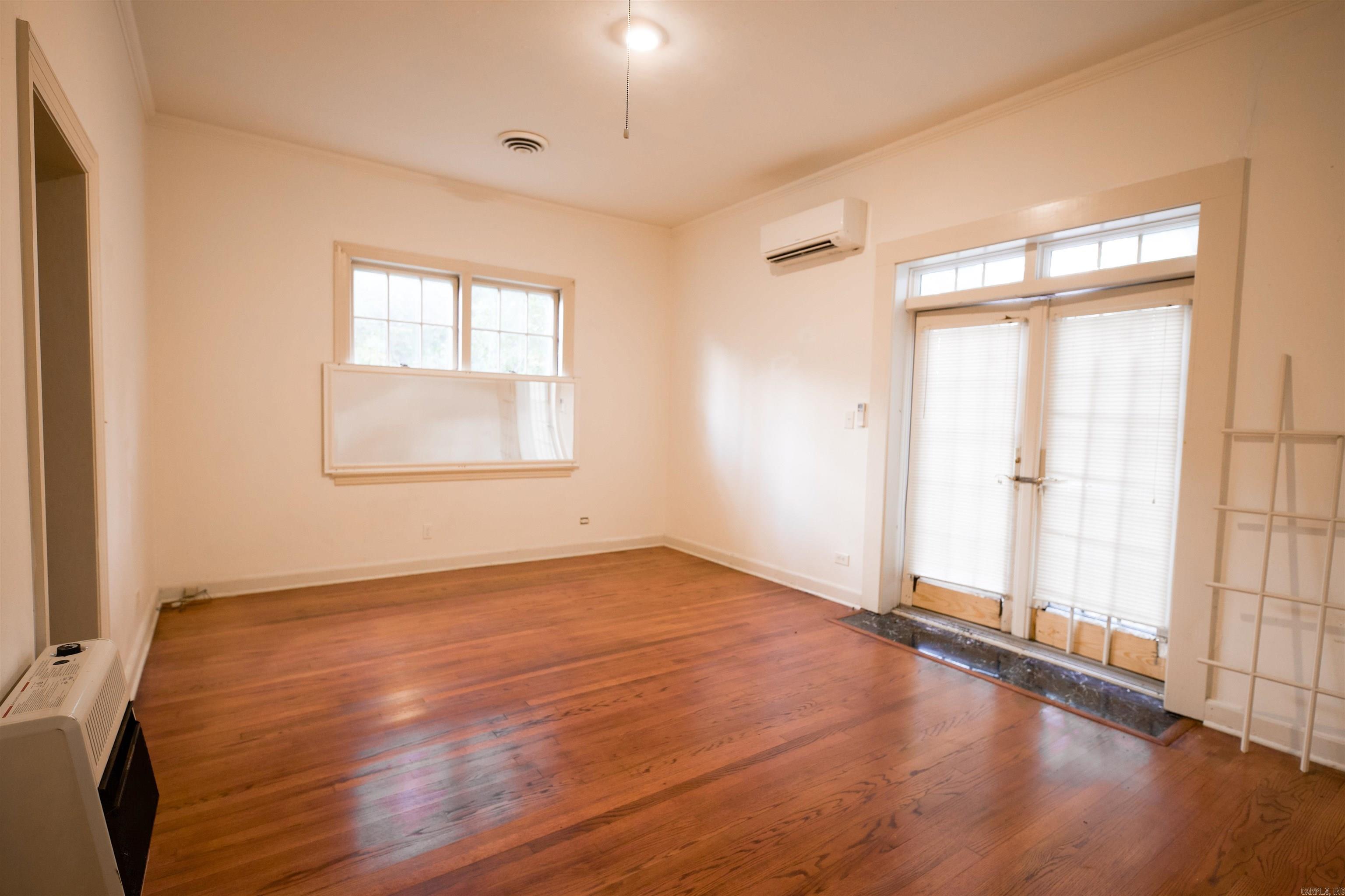 308 Elaine Ave Property Photo 18