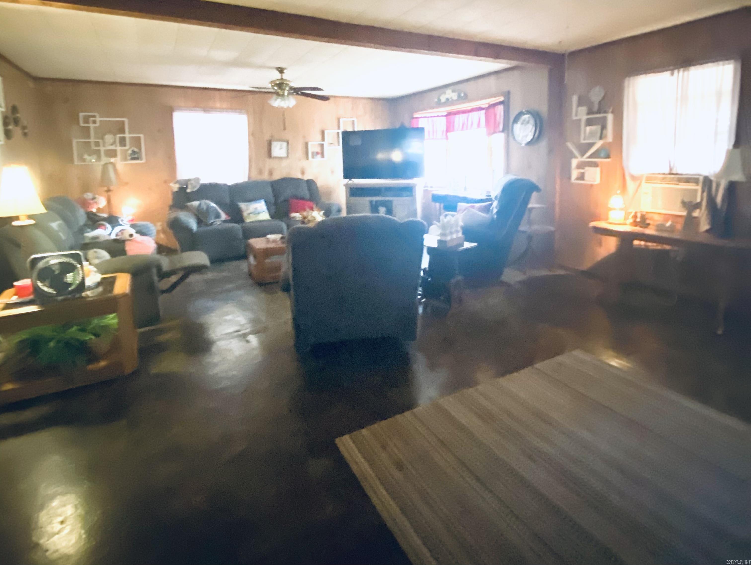10 Launius Property Photo 8
