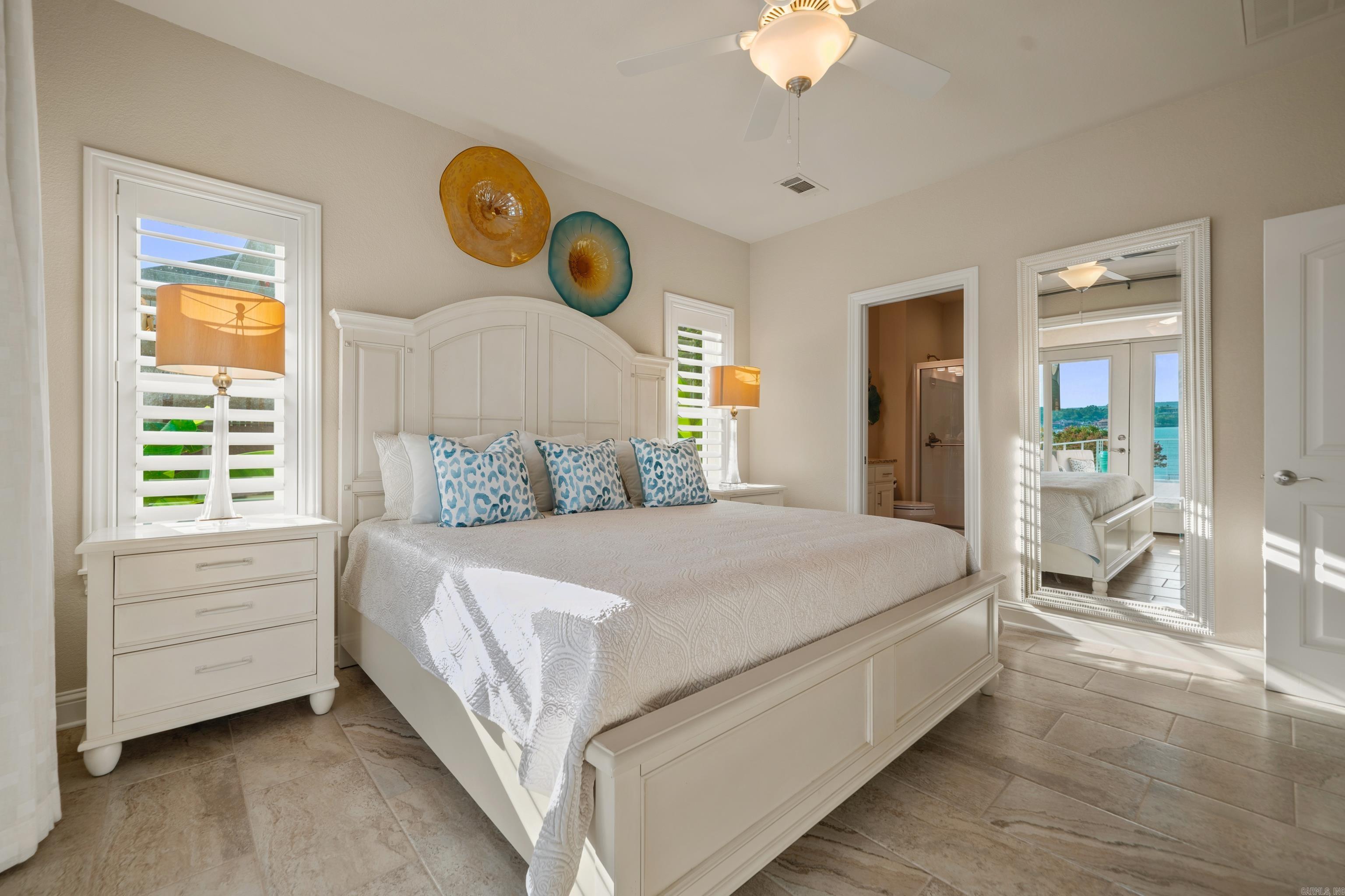 209 Peters Point Property Photo 44
