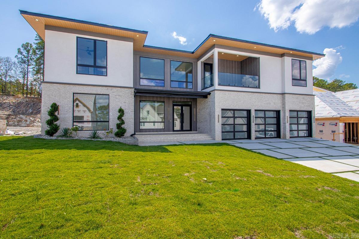 43 Daventry Drive Property Photo 2