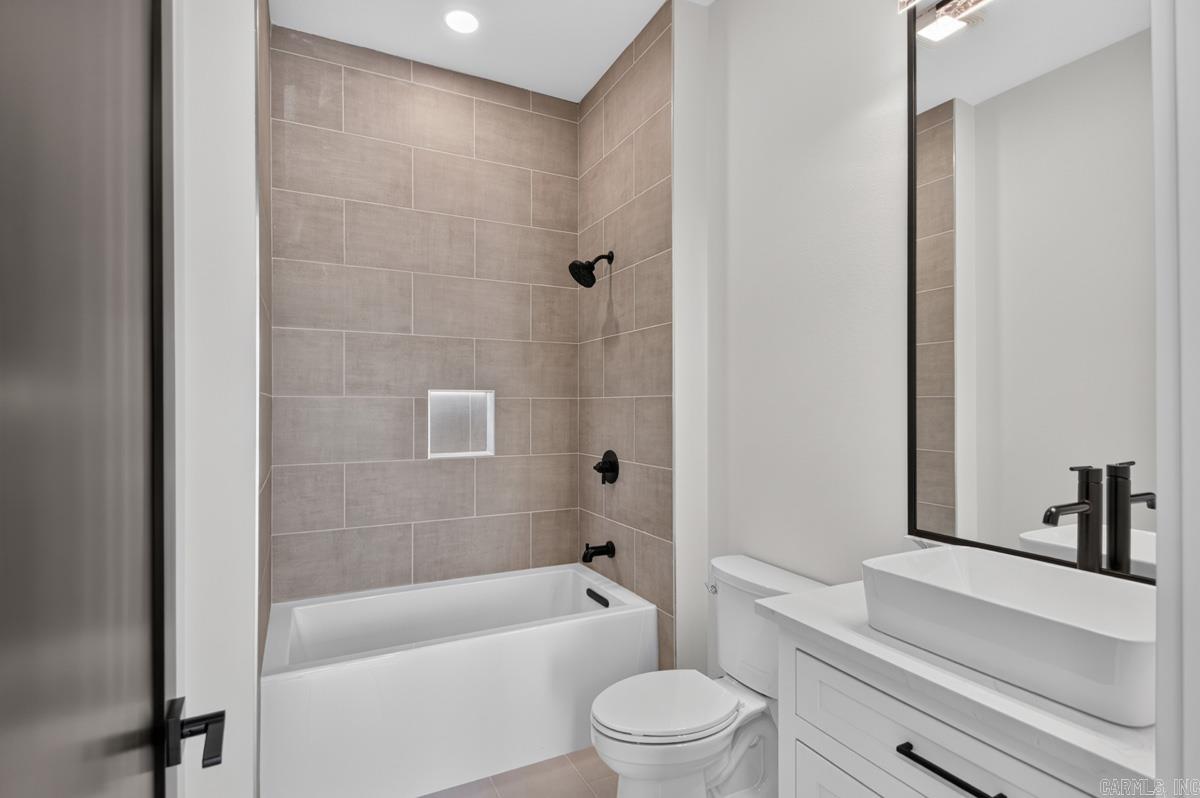 43 Daventry Drive Property Photo 41