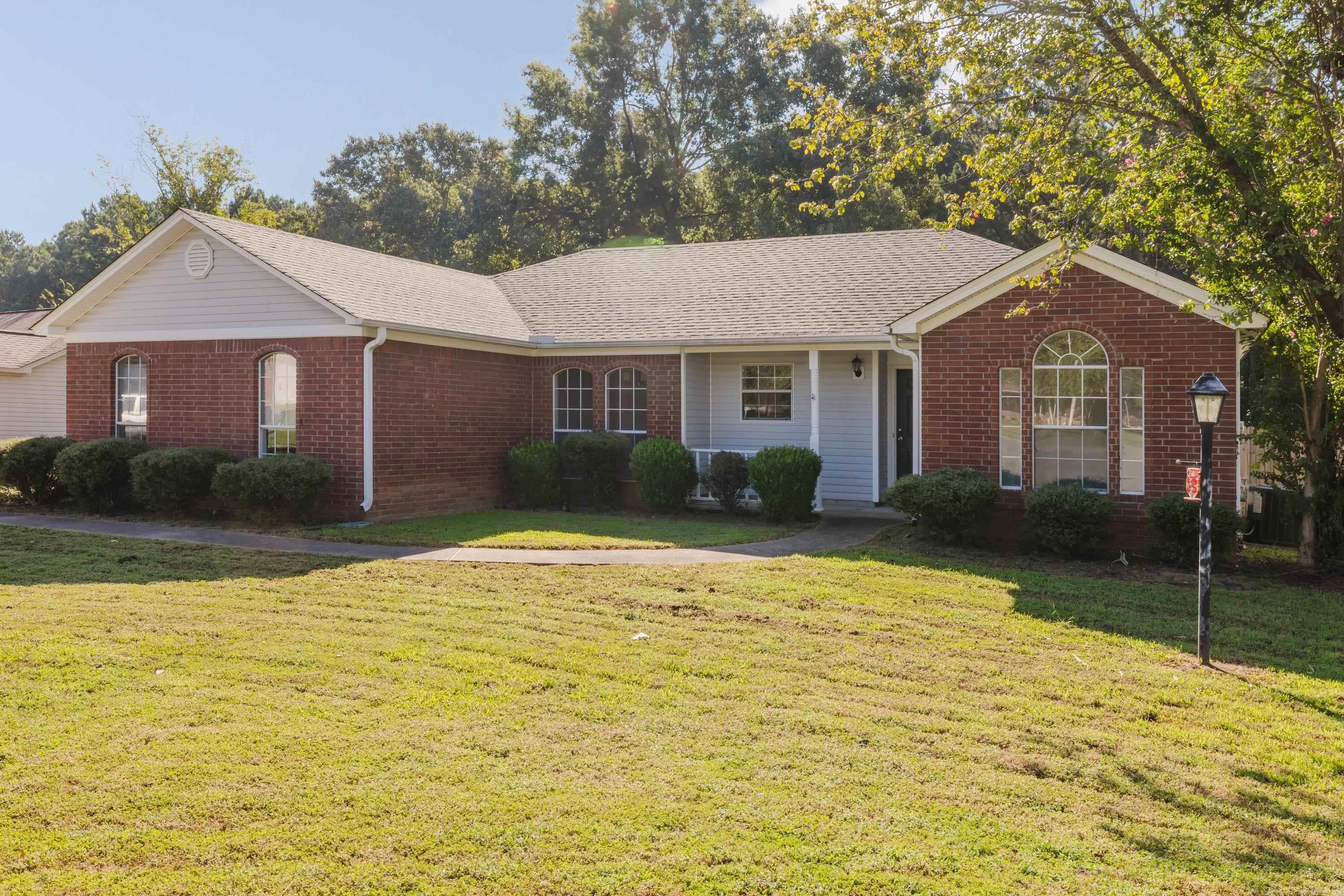 2206 Cherry Creek Circle Property Photo 2
