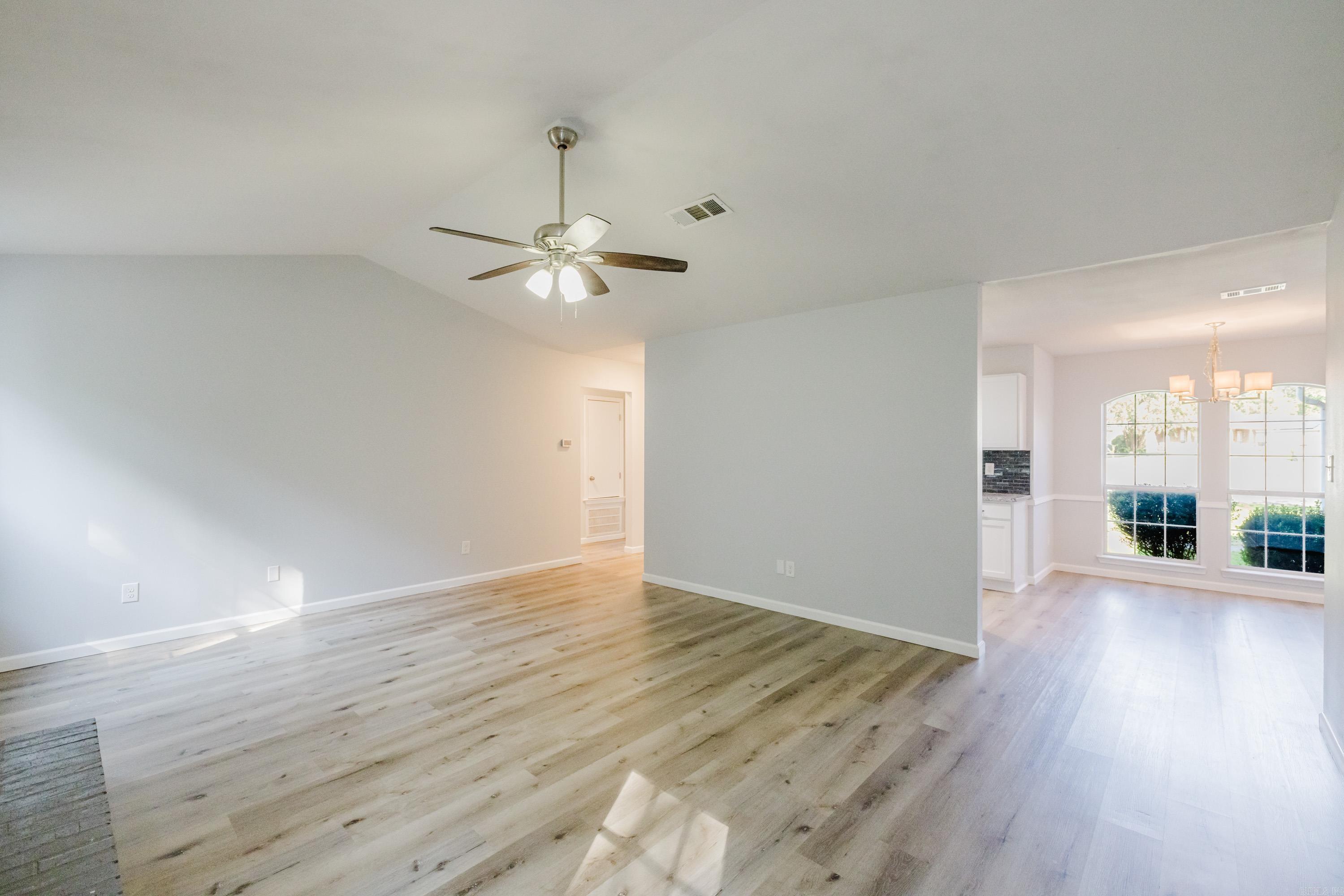 2206 Cherry Creek Circle Property Photo 9