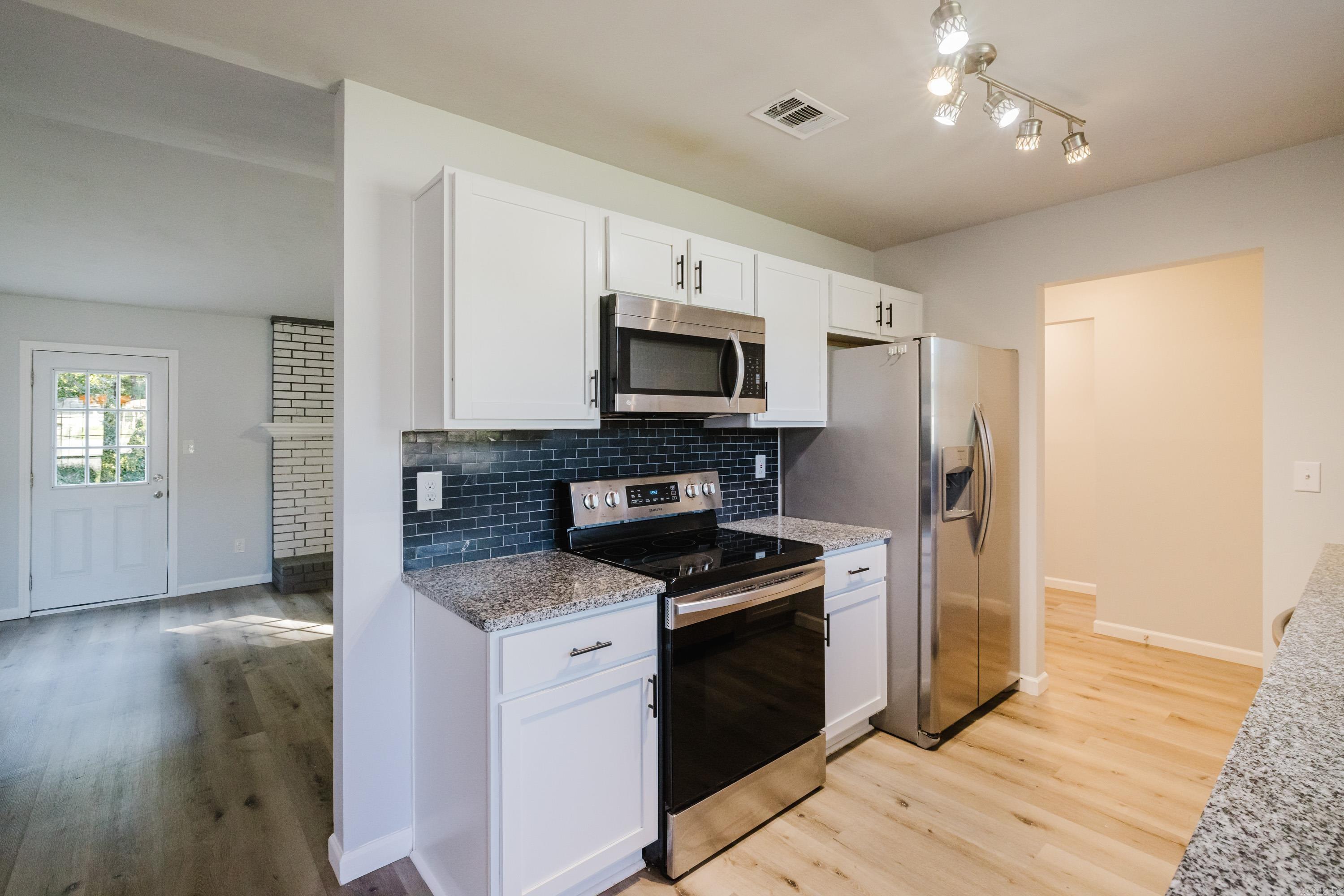 2206 Cherry Creek Circle Property Photo 16