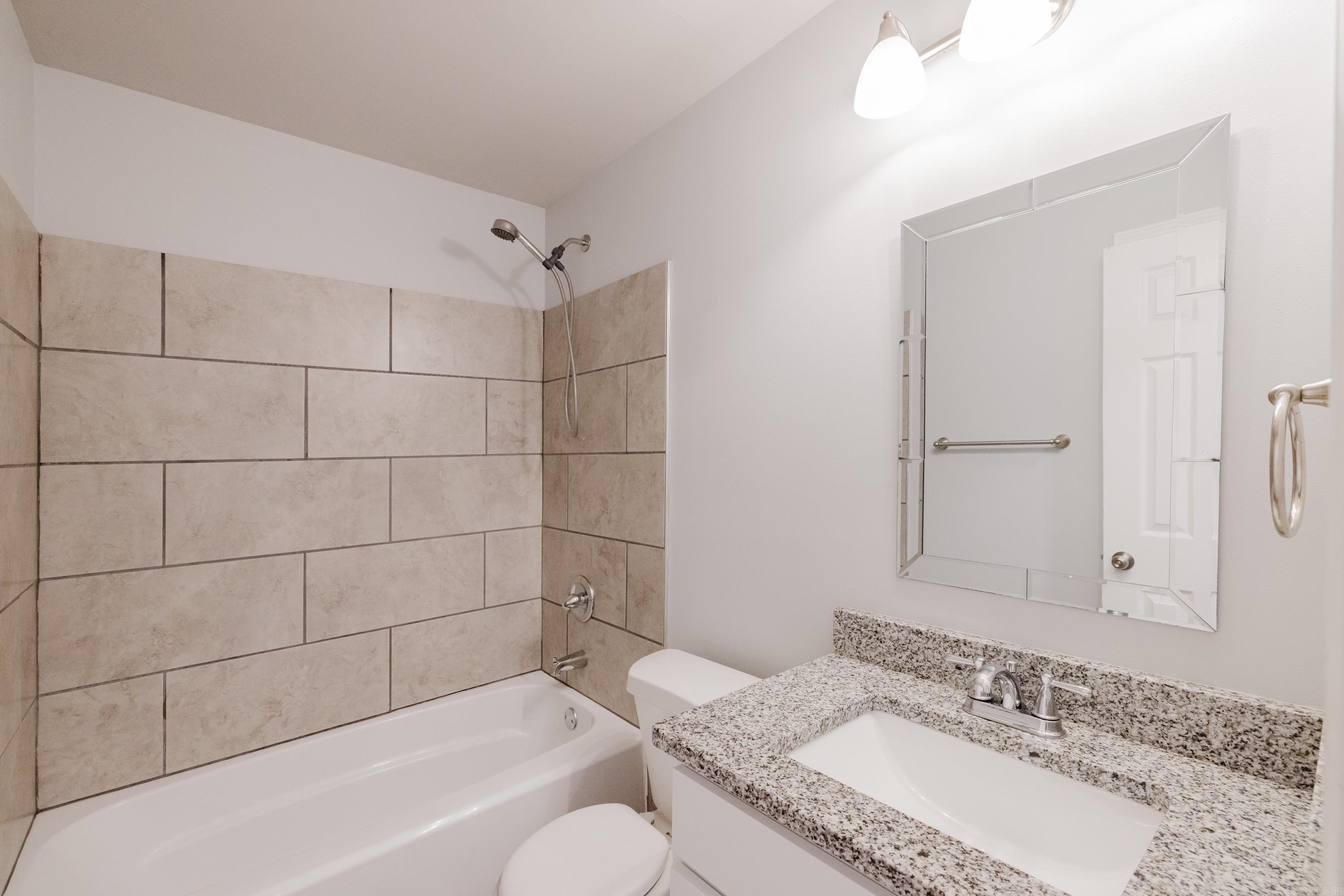 2206 Cherry Creek Circle Property Photo 31