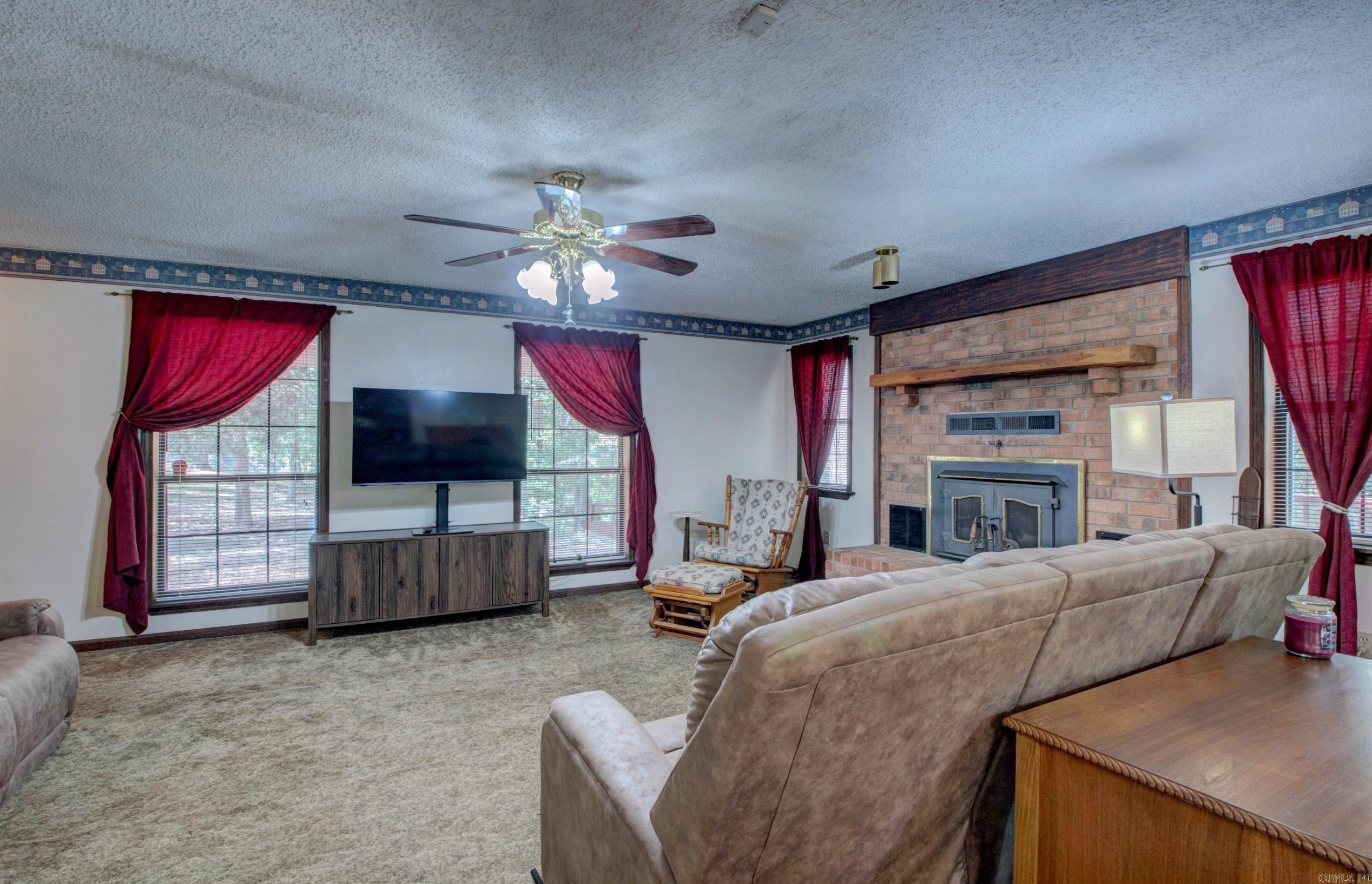 10124 Short Marche Rd Property Photo 13