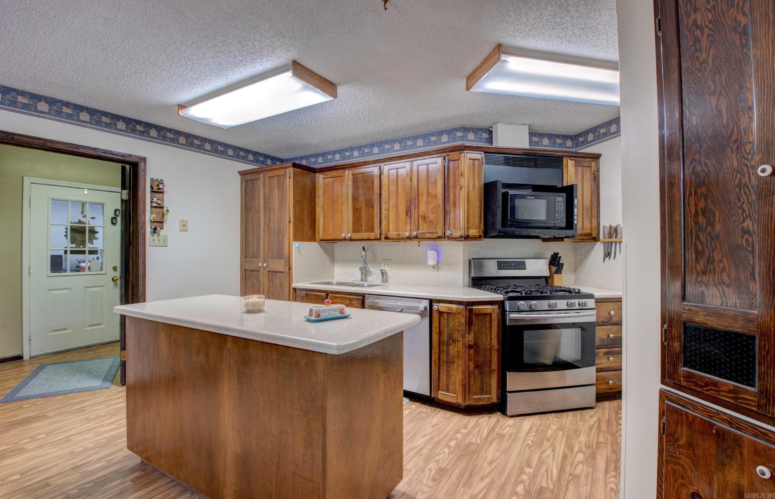 10124 Short Marche Rd Property Photo 21