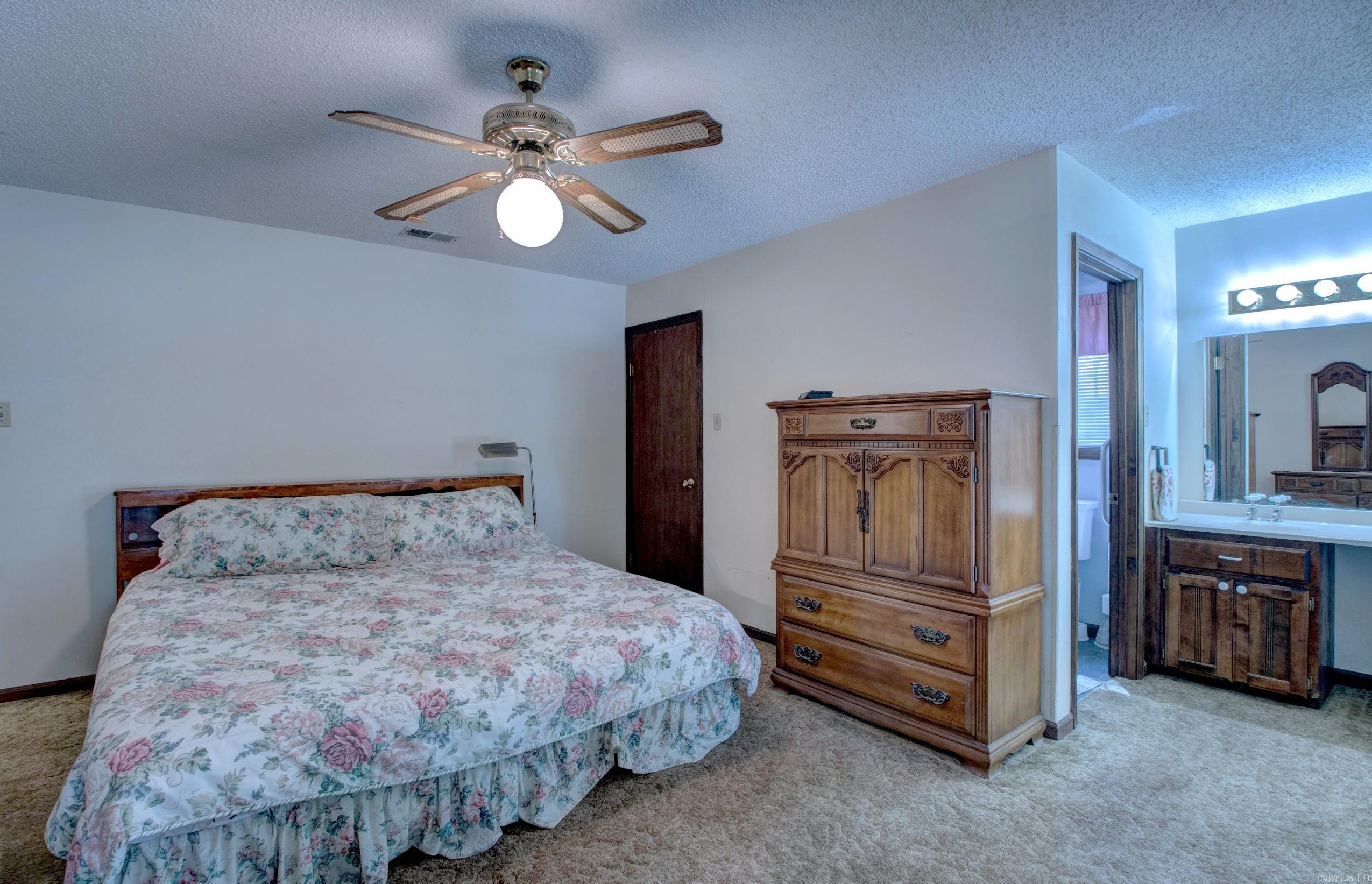 10124 Short Marche Rd Property Photo 32