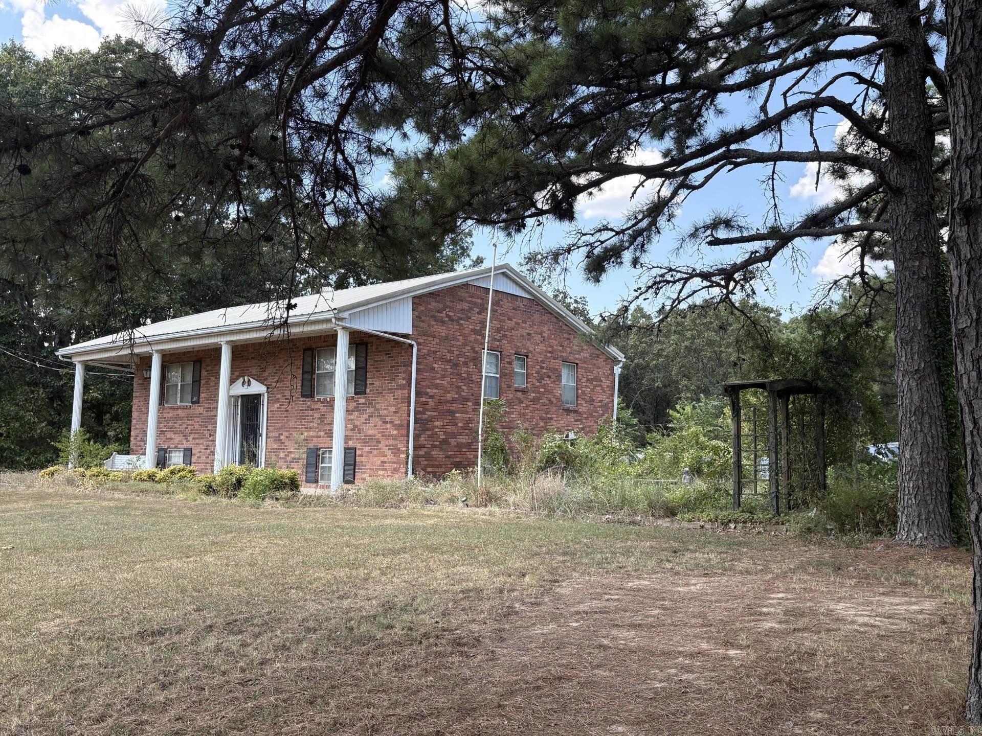 3719 Hwy 117 Property Photo 7