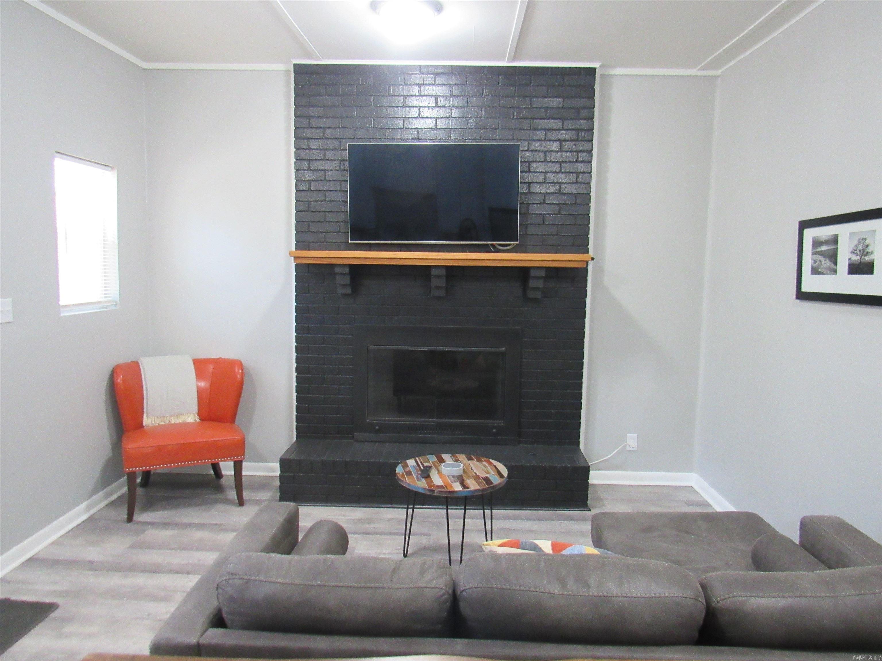909 Shall Court Property Photo 24