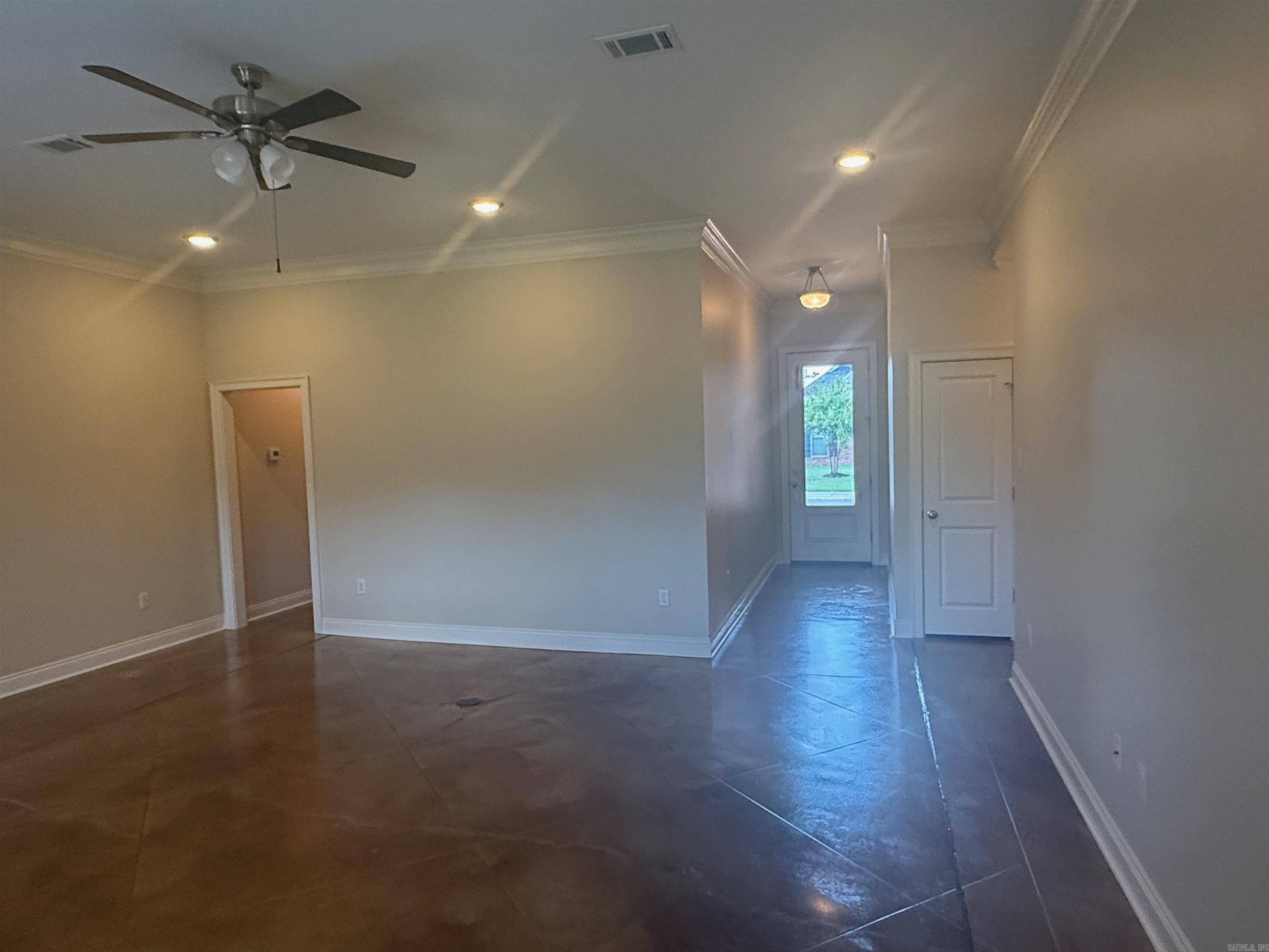 2505 Eighteen Loop Property Photo 12