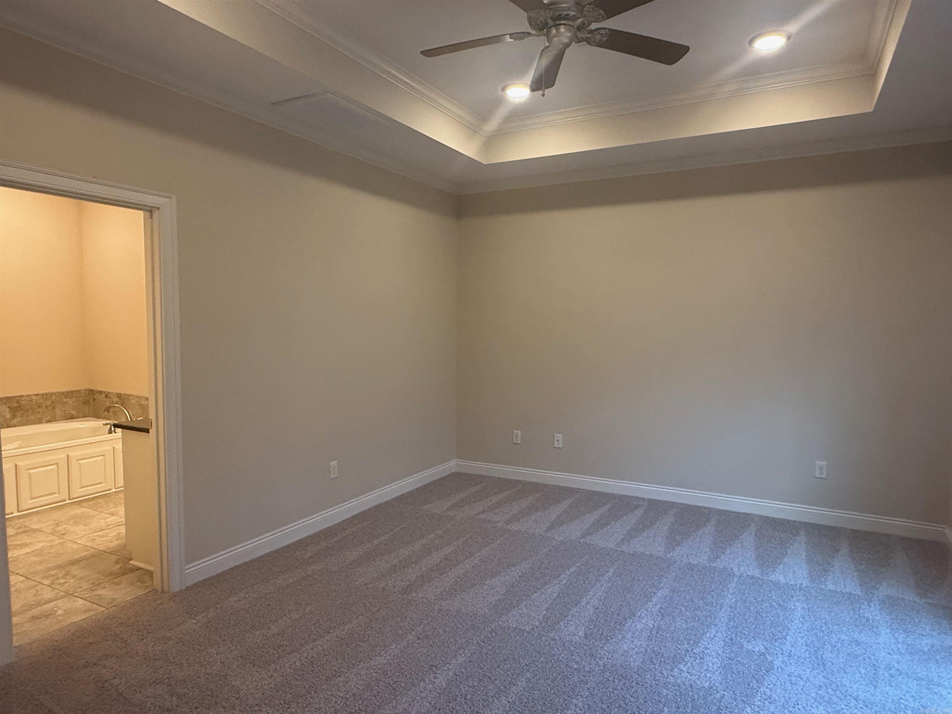 2505 Eighteen Loop Property Photo 13