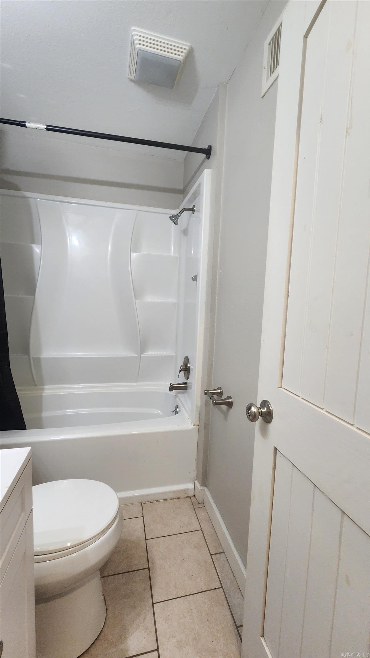 22 Southmont Drive Property Photo 32