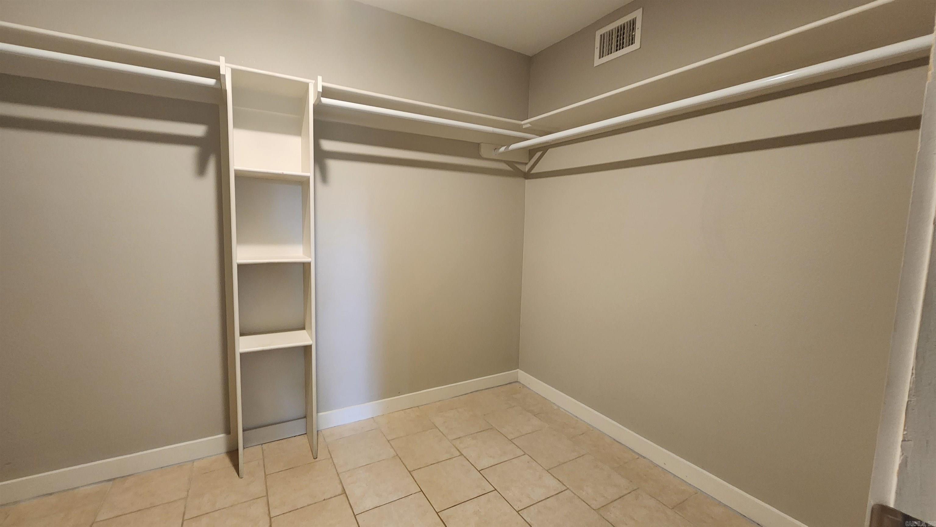 22 Southmont Drive Property Photo 33
