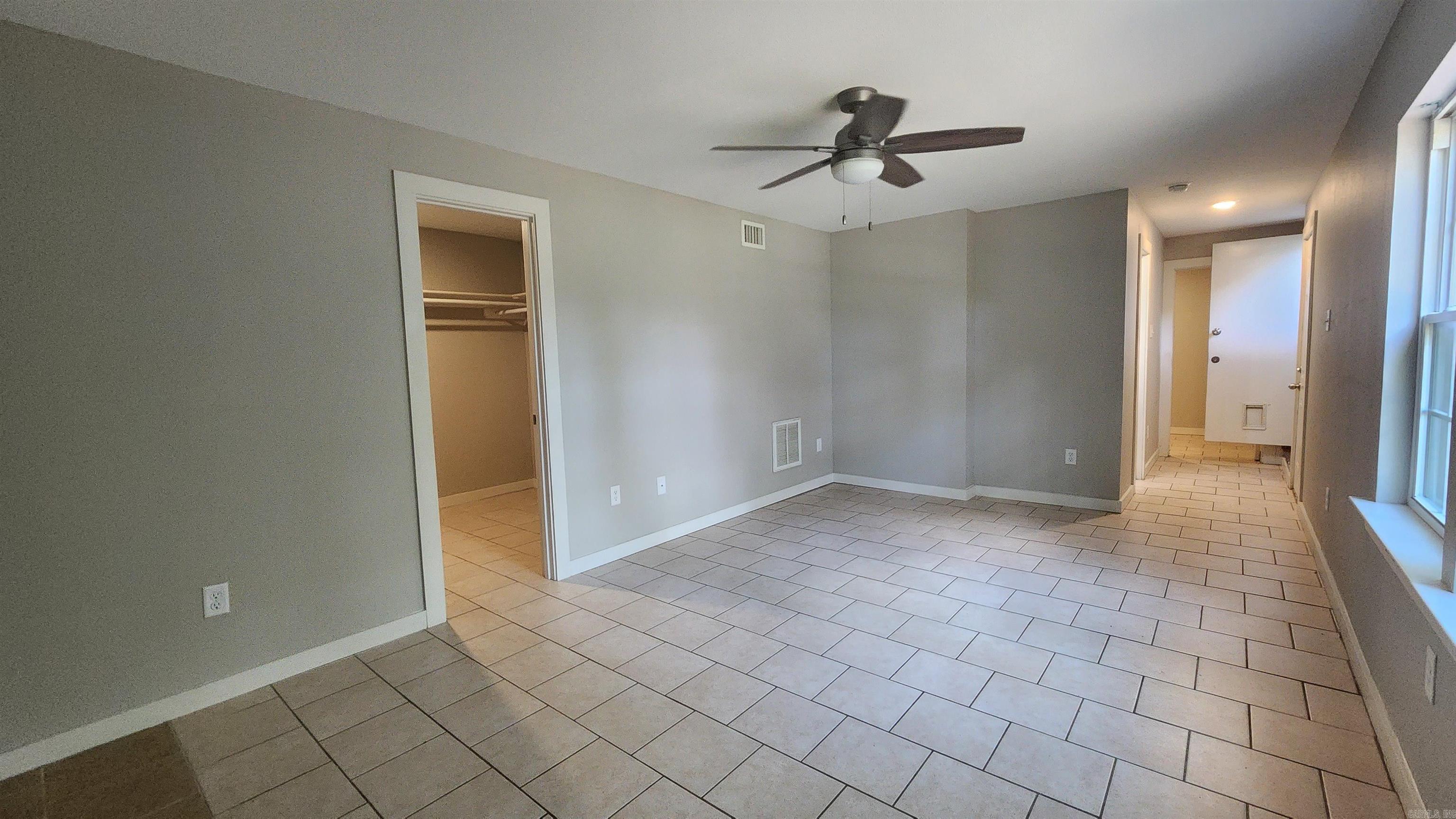 22 Southmont Drive Property Photo 35