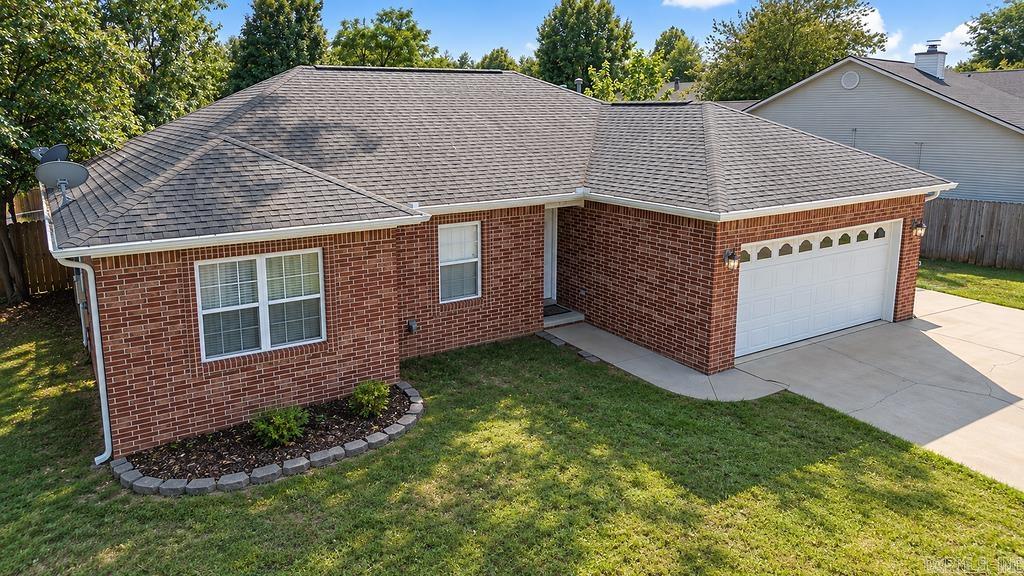 17 Applewood Circle Property Photo 7