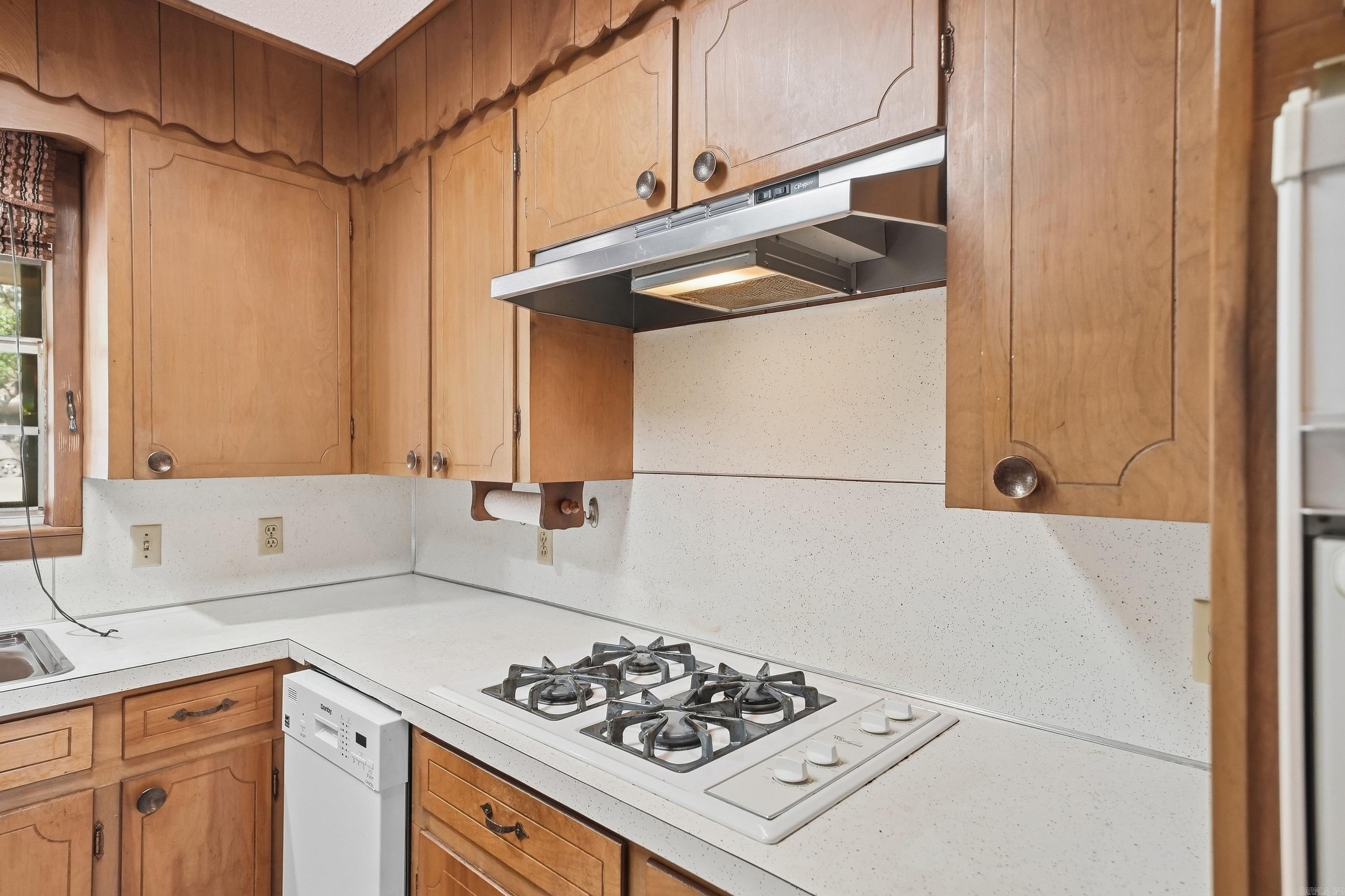 8007 Edwina Drive Property Photo 18
