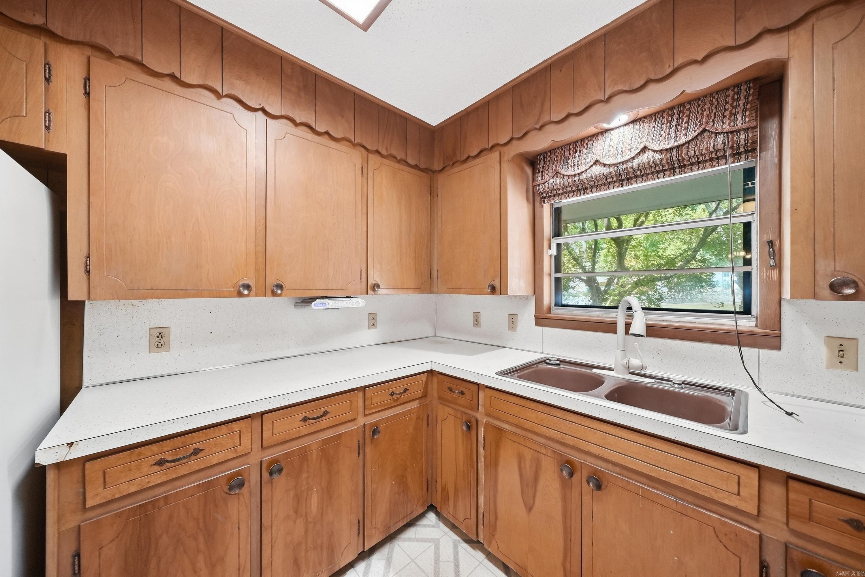 8007 Edwina Drive Property Photo 22