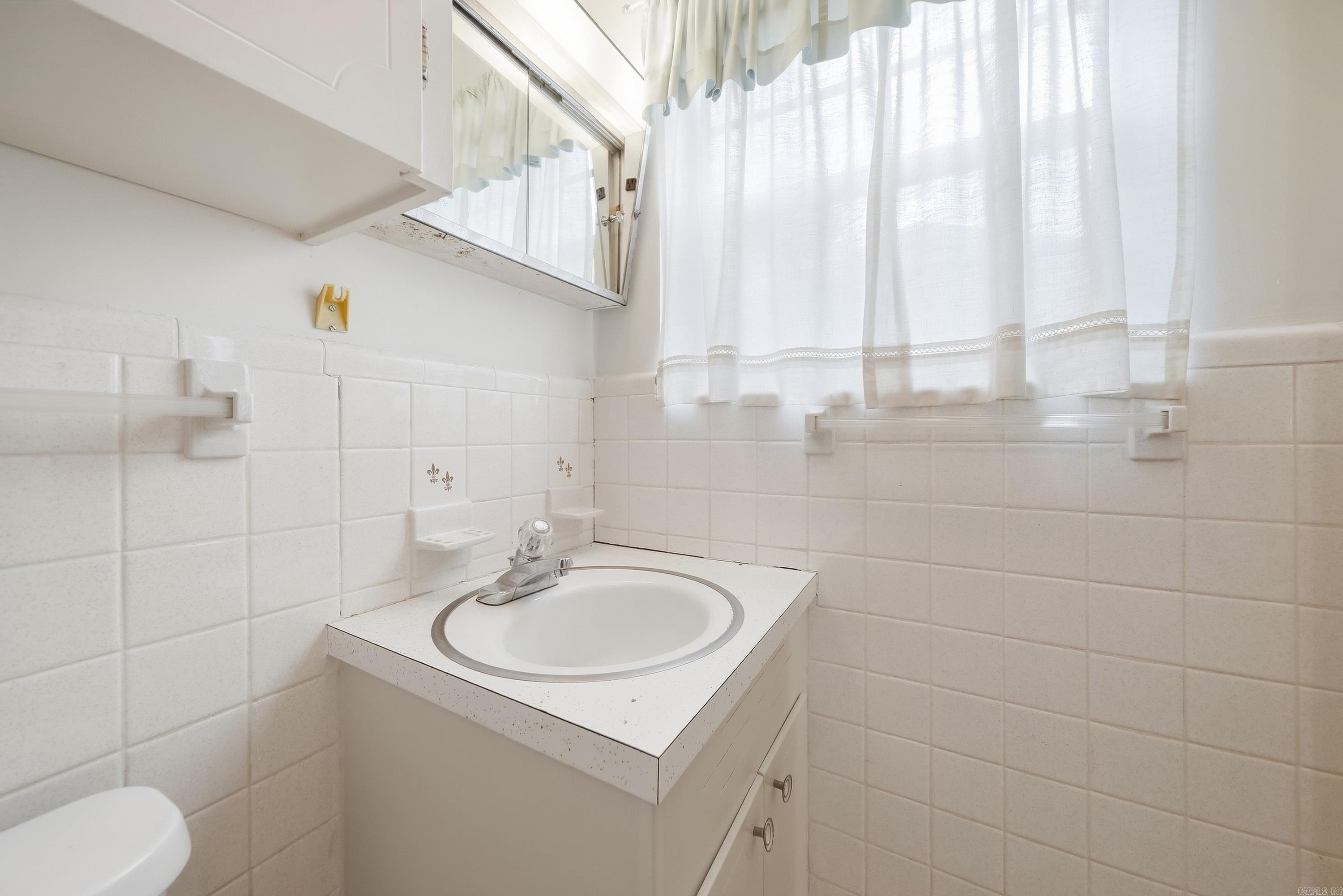 8007 Edwina Drive Property Photo 37