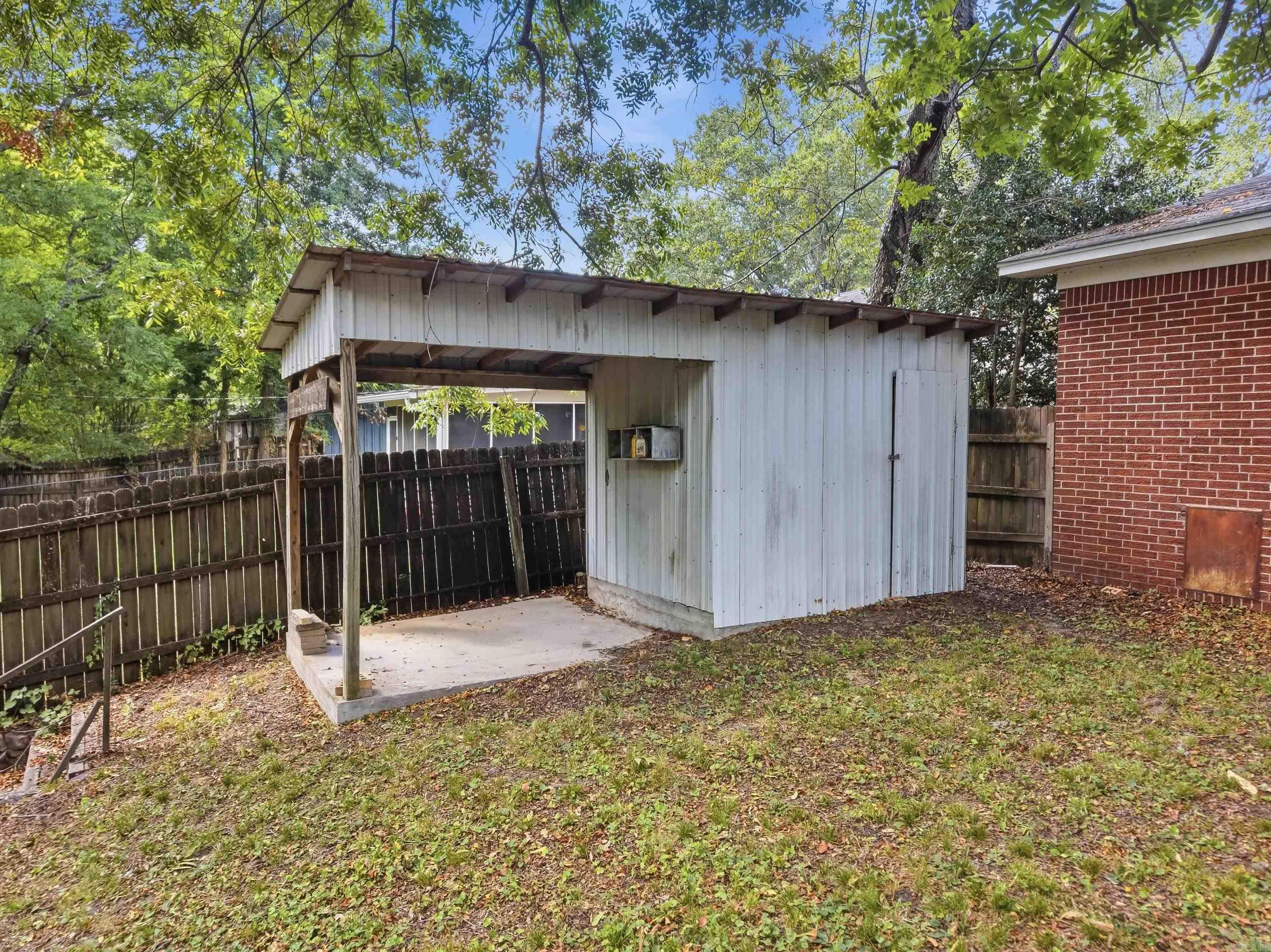 8007 Edwina Drive Property Photo 43