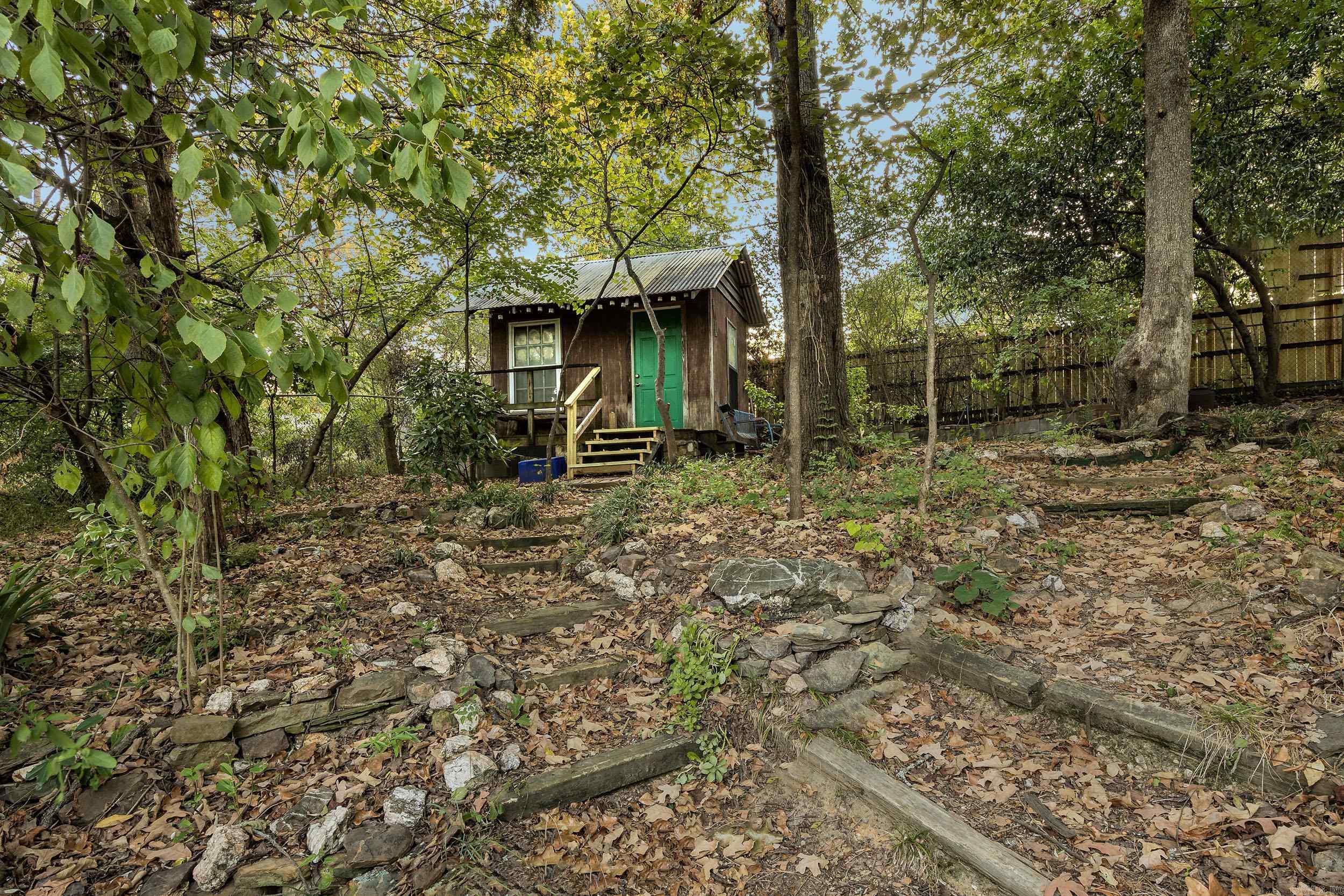 1020 N Taylor Street Property Photo 33
