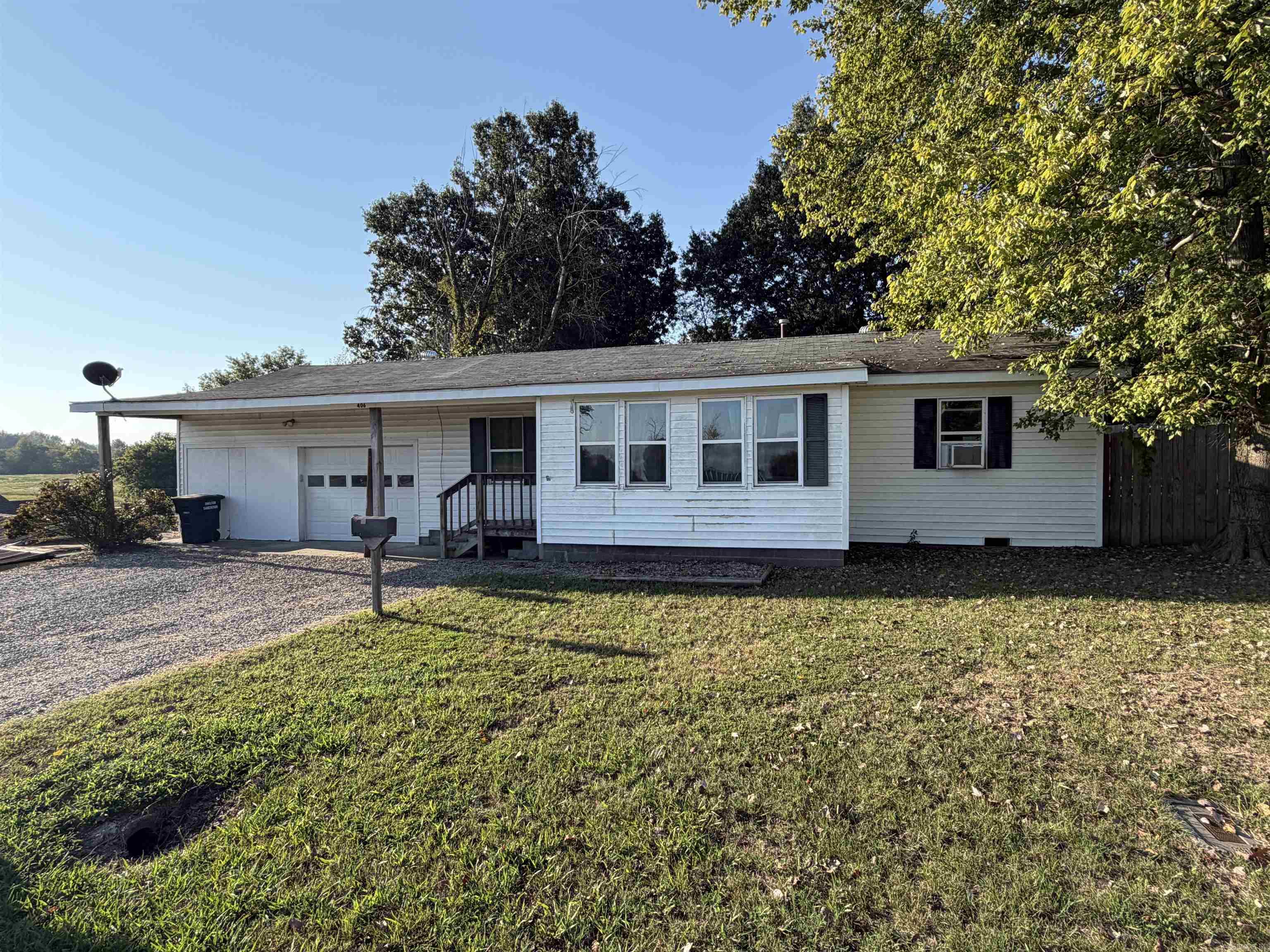 406 Hill Street Property Photo 1