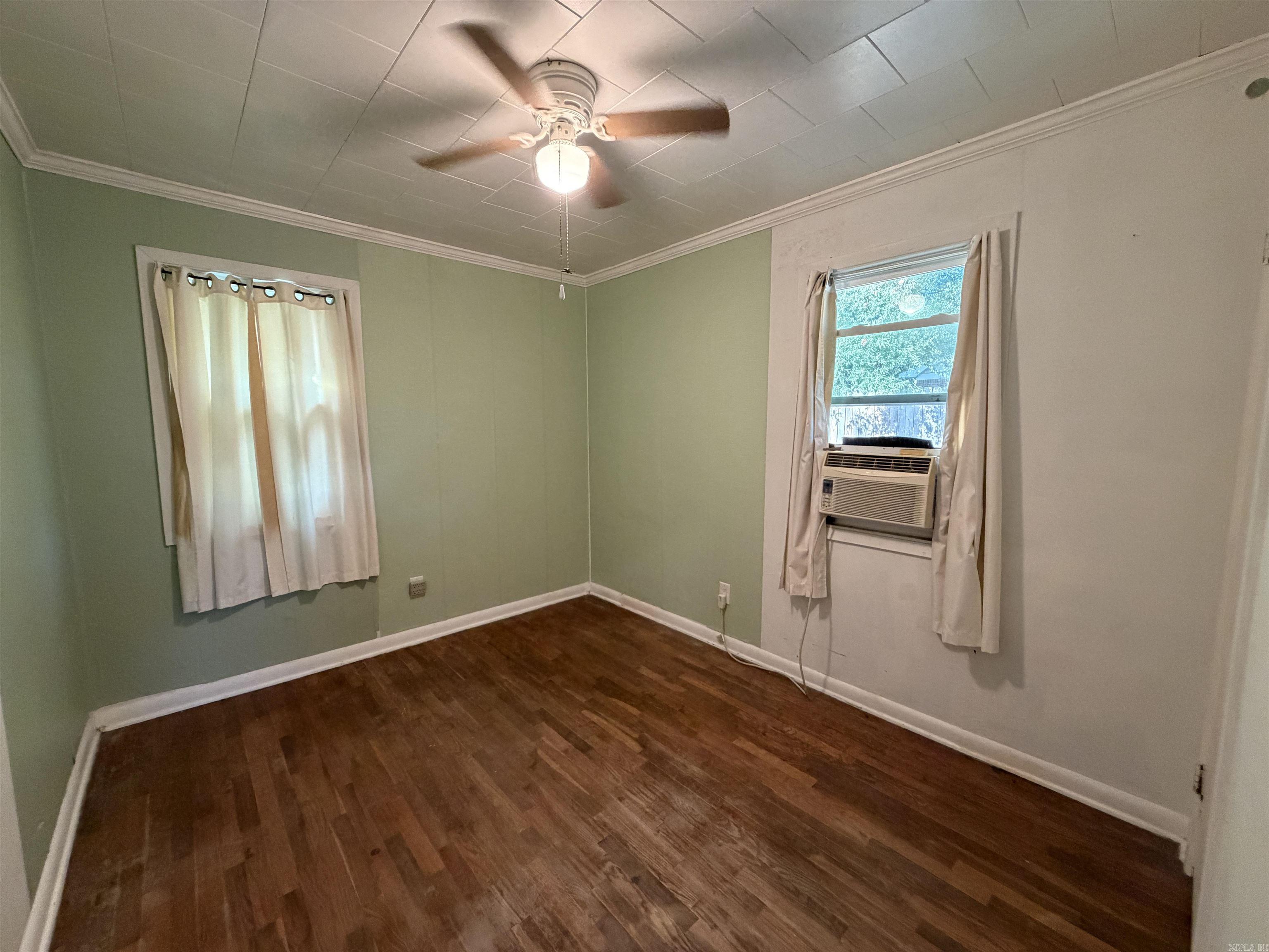 406 Hill Street Property Photo 12