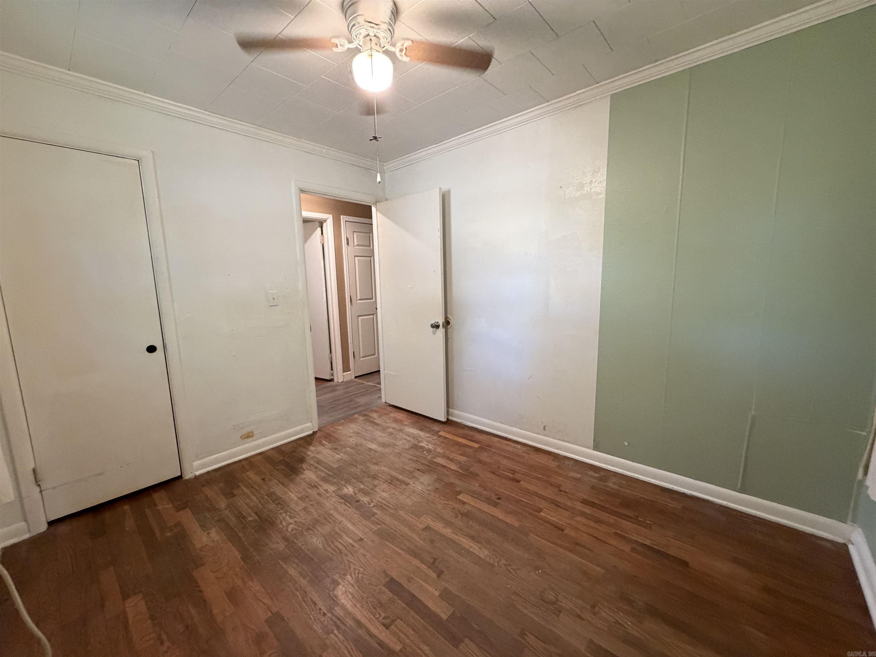 406 Hill Street Property Photo 13