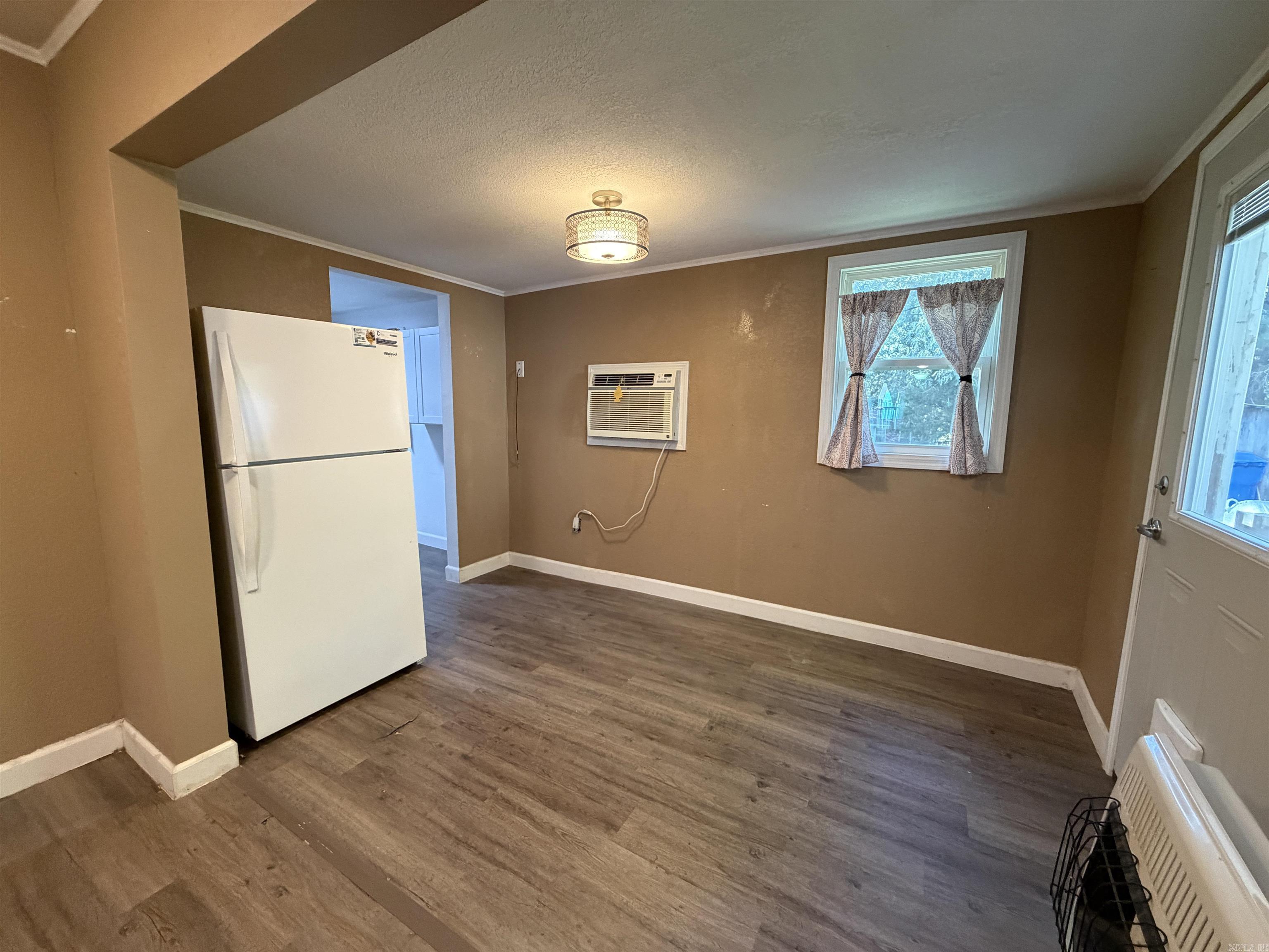 406 Hill Street Property Photo 26