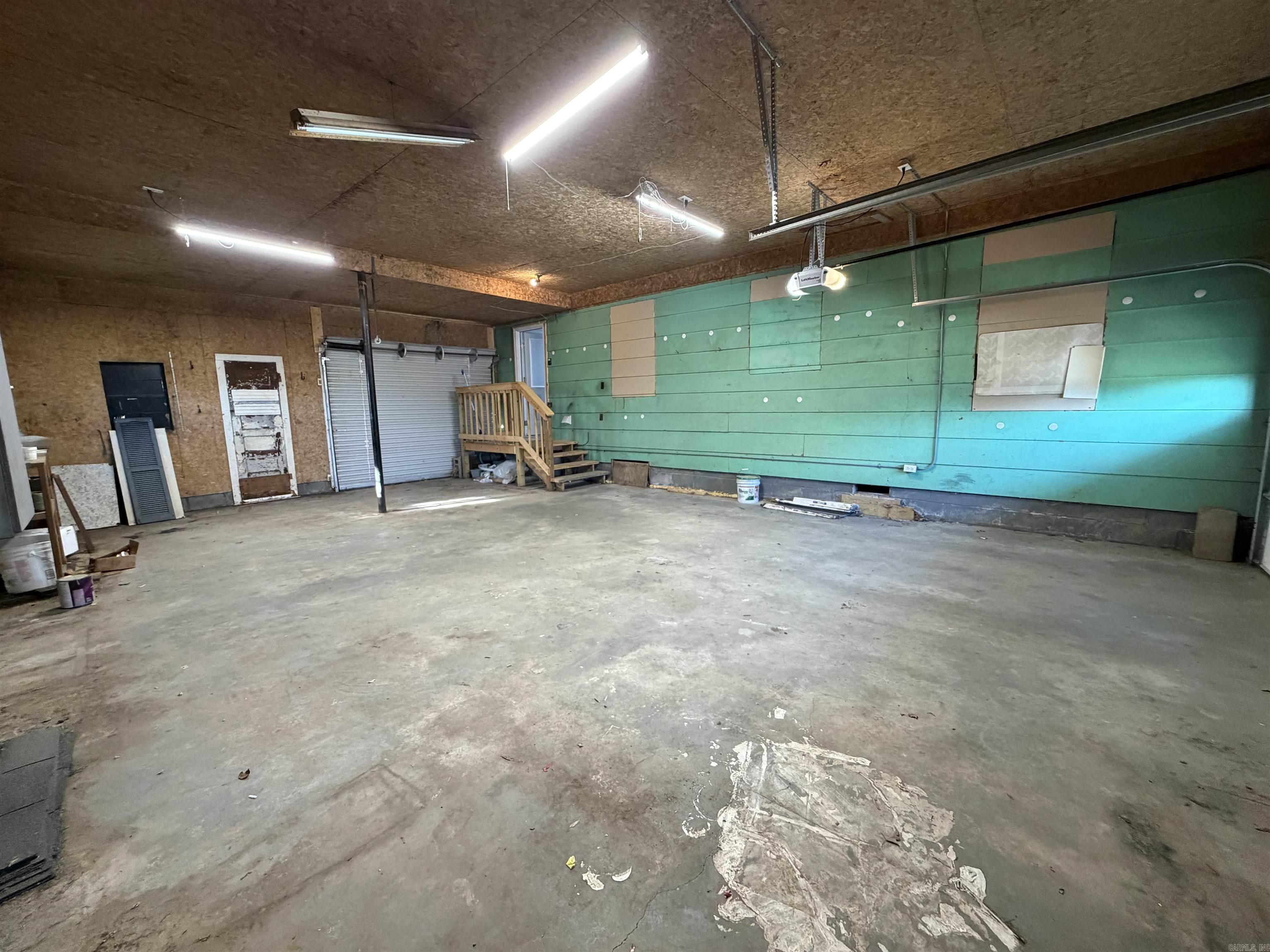 406 Hill Street Property Photo 31