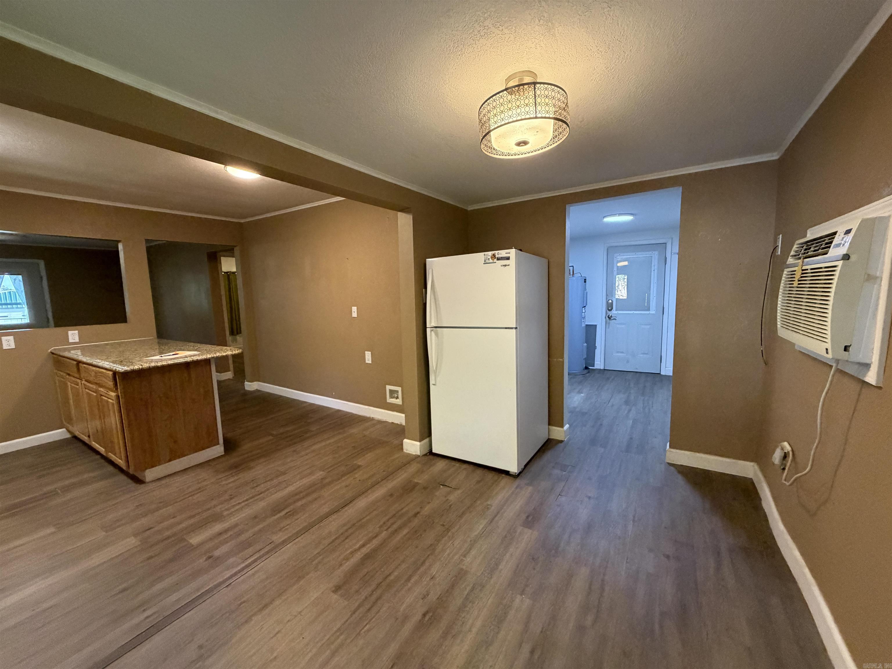 406 Hill Street Property Photo 33
