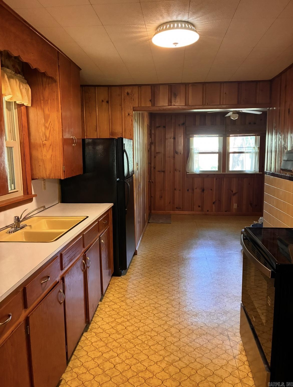 24 Ann Loop Property Photo 10