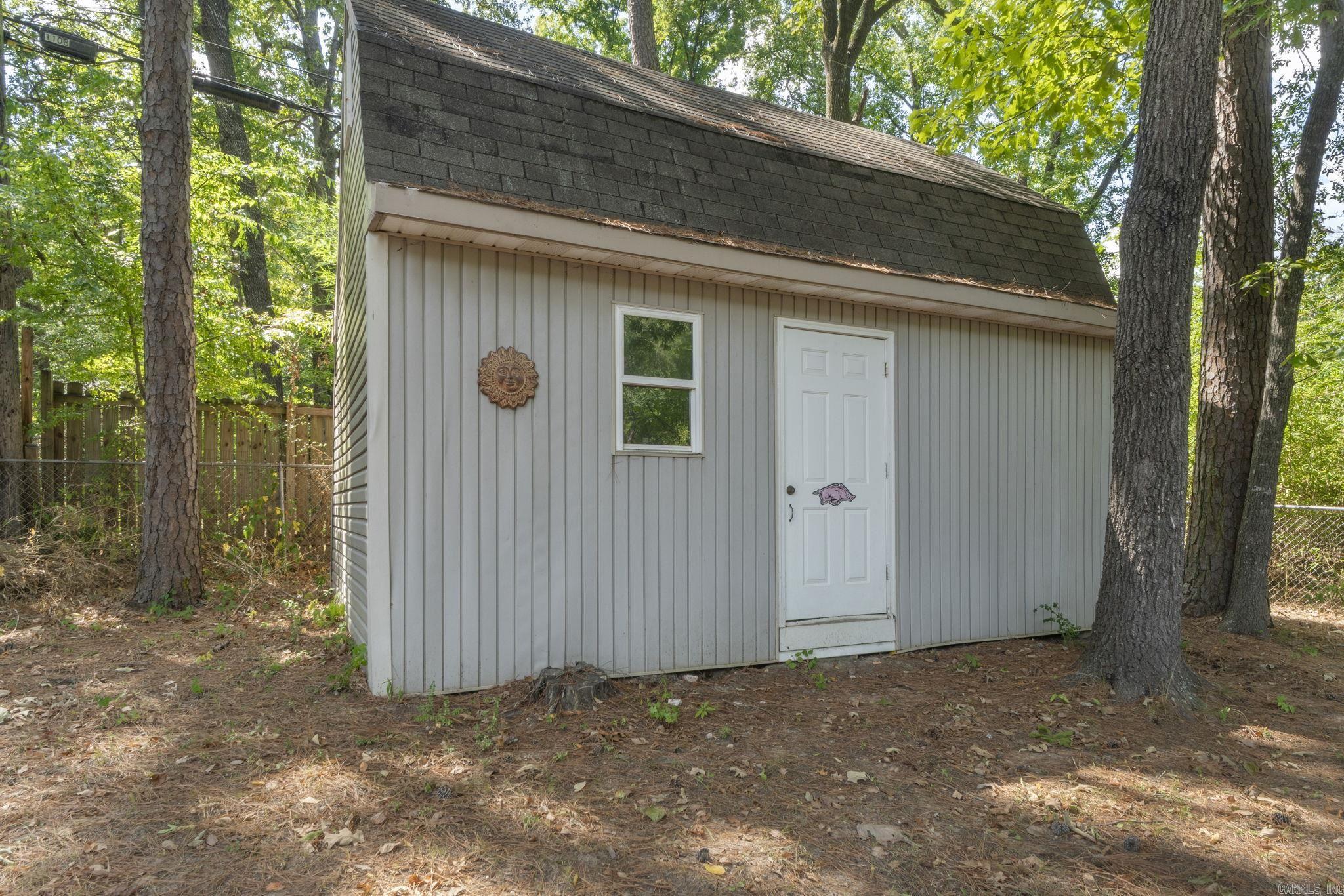 1200 Chris Drive Property Photo 29