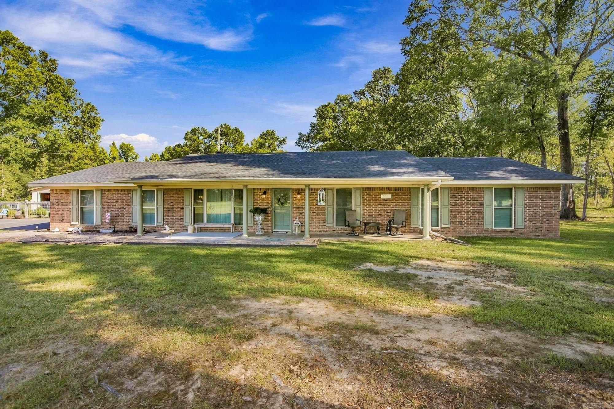 8146 Highway 319 W Property Photo 1