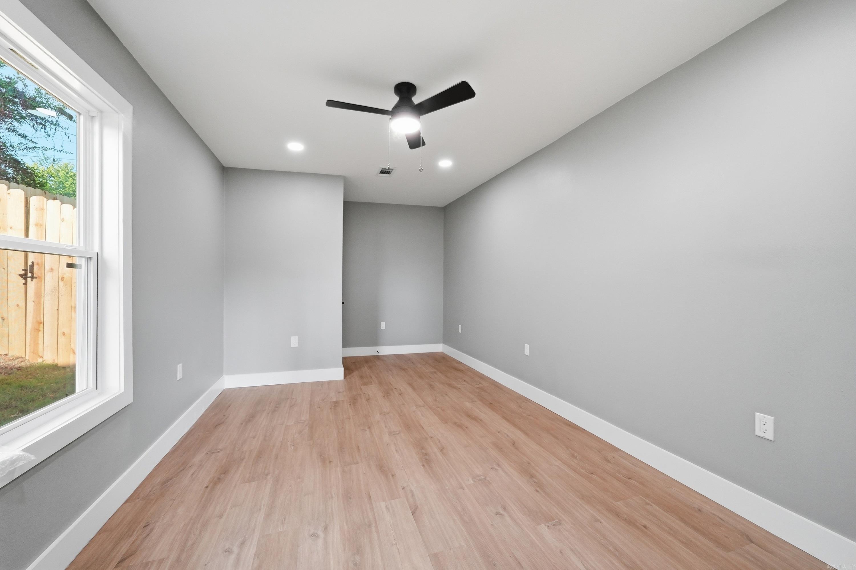 2909 Dalewood Road Property Photo 30