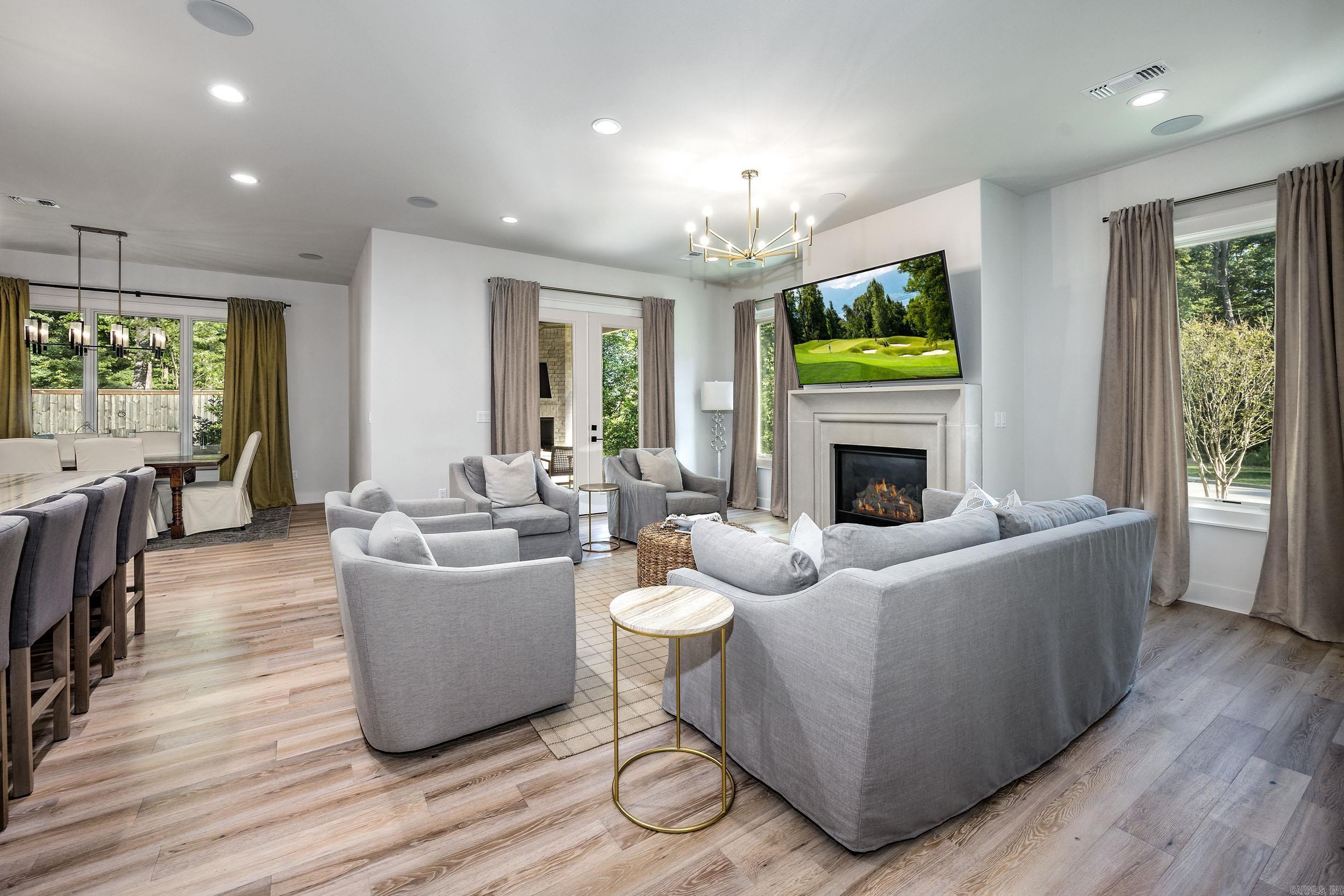 5 Mereville Place Property Photo 8