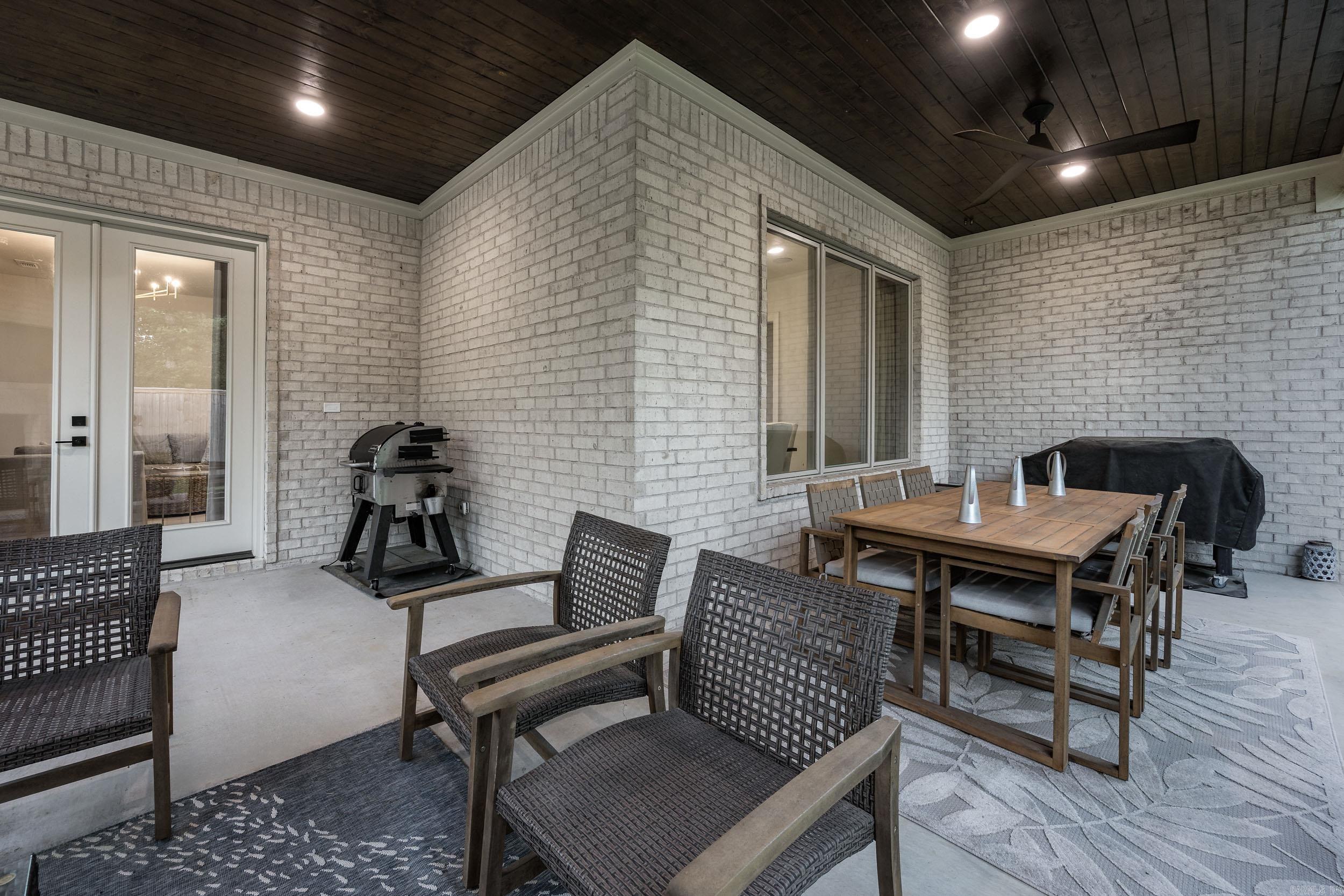 5 Mereville Place Property Photo 43