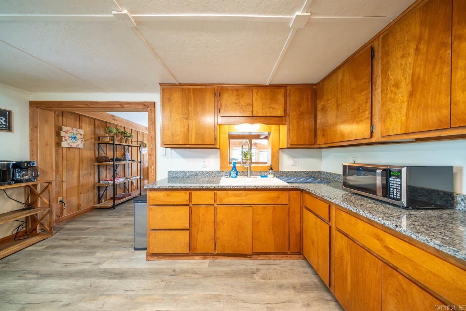 168 Riverview Drive Property Photo 15