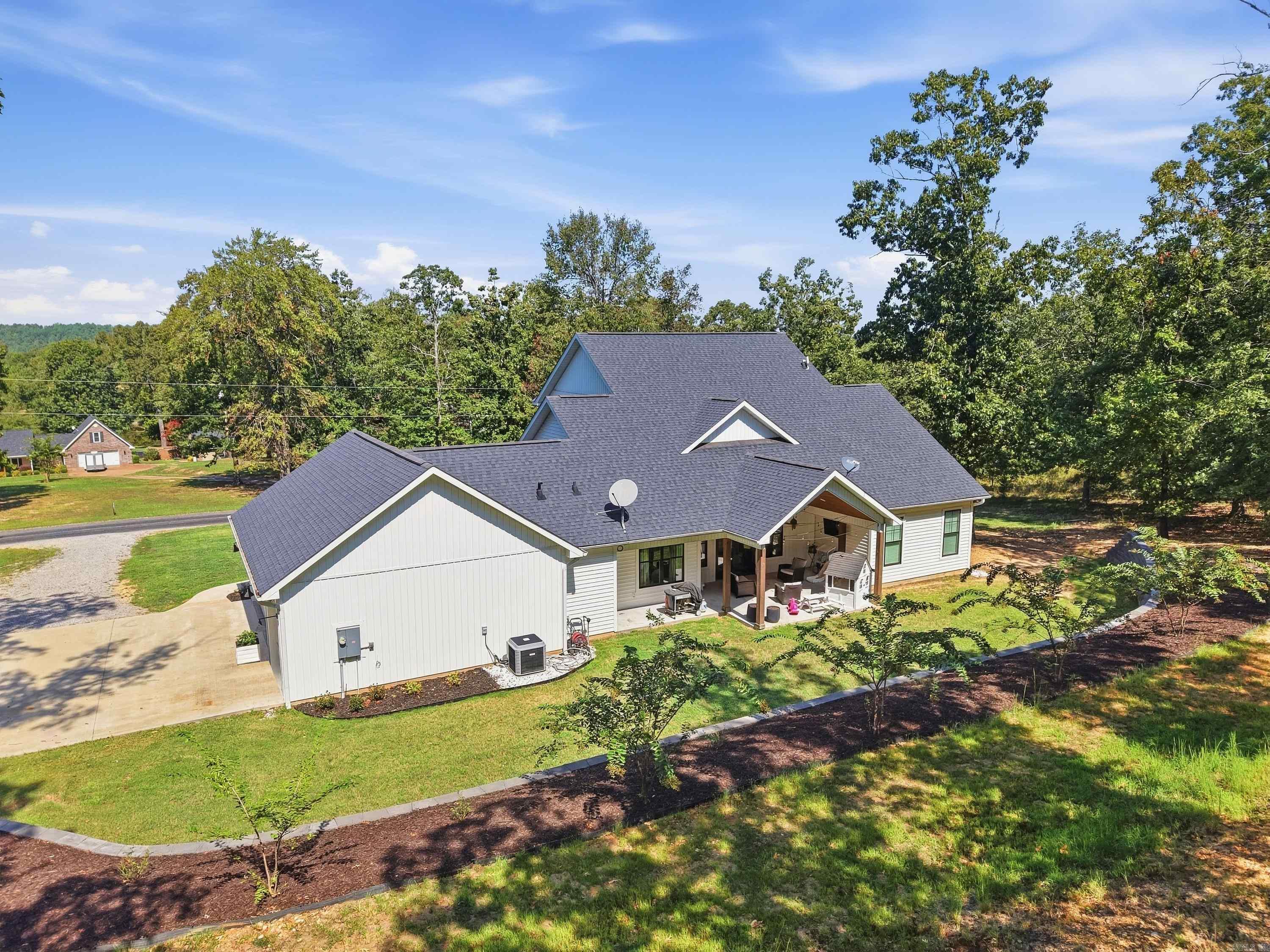 284 Northlake Cove Property Photo 41