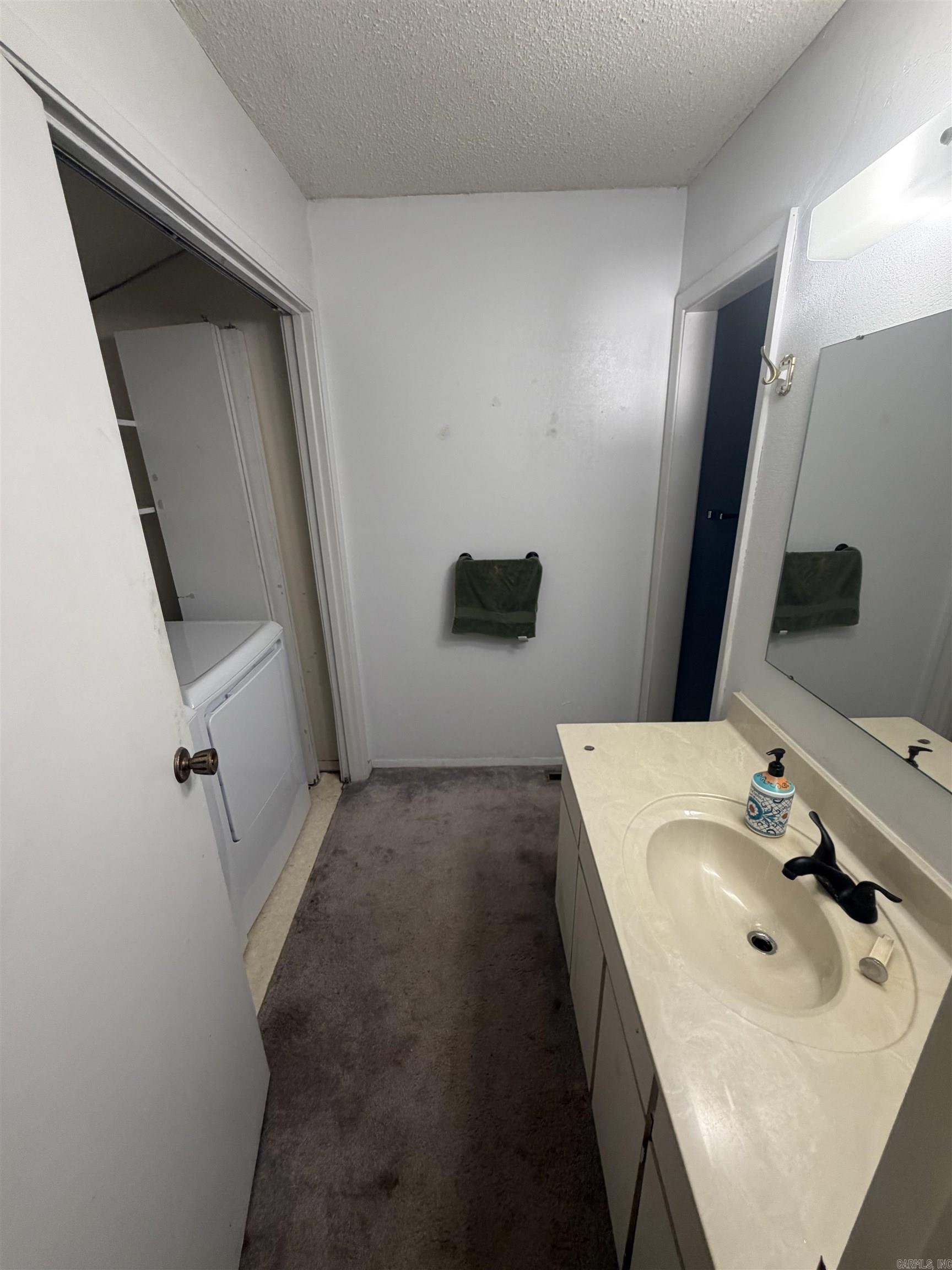 135 Hillview #79 Property Photo 12